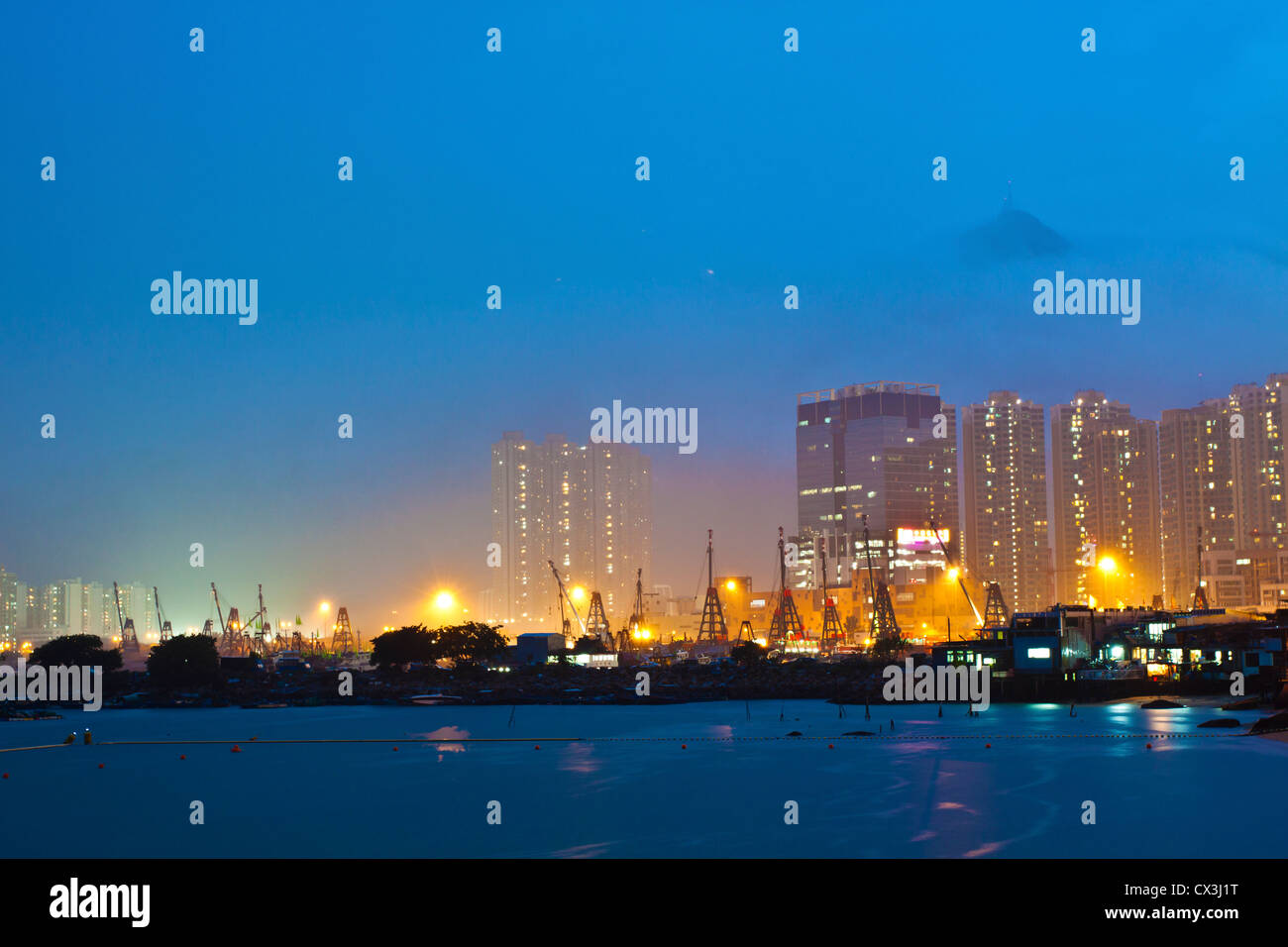 Hong Kong Innenstadt im Nebel Stockfoto