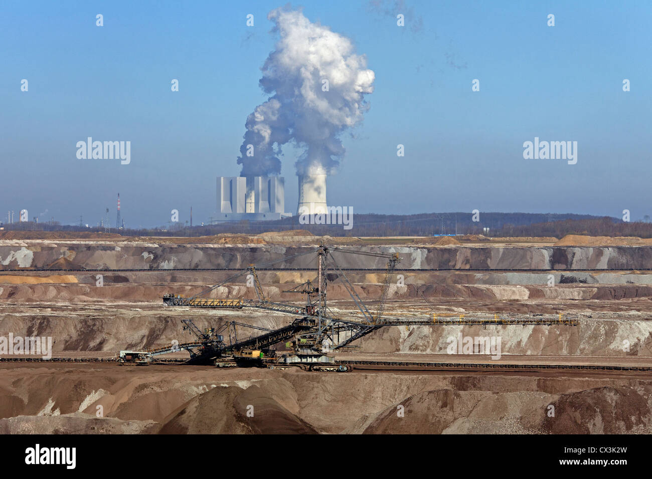 Das Kraftwerk Lippendorf, ein Braunkohle-Kraftwerk in Lippendorf, Neukieritzsch, Sachsen, Deutschland Stockfoto