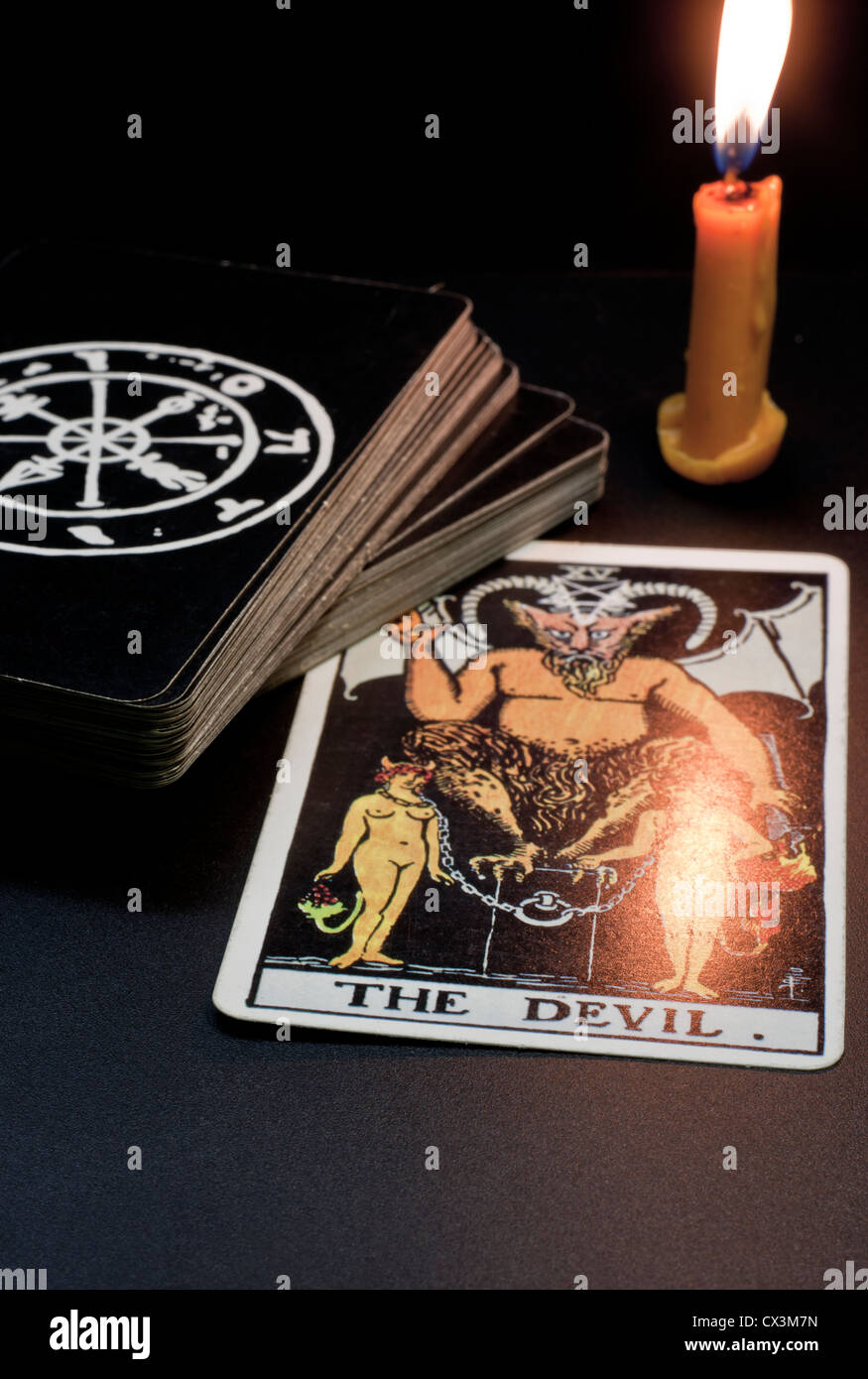 Tarot-Karte, der Teufel, bezieht sich auf die böse oder Katastrophe Stockfoto