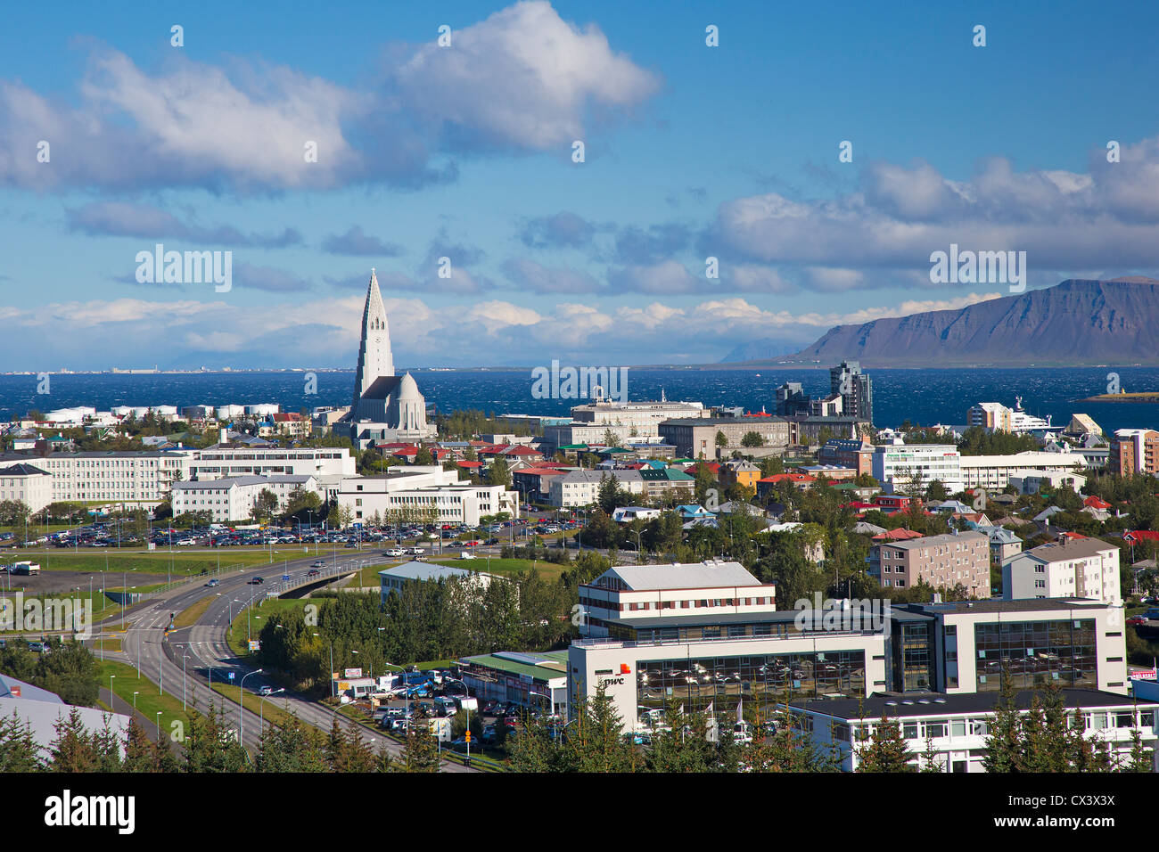 Luftaufnahme von Reykjavik aus der Perlan Stockfoto