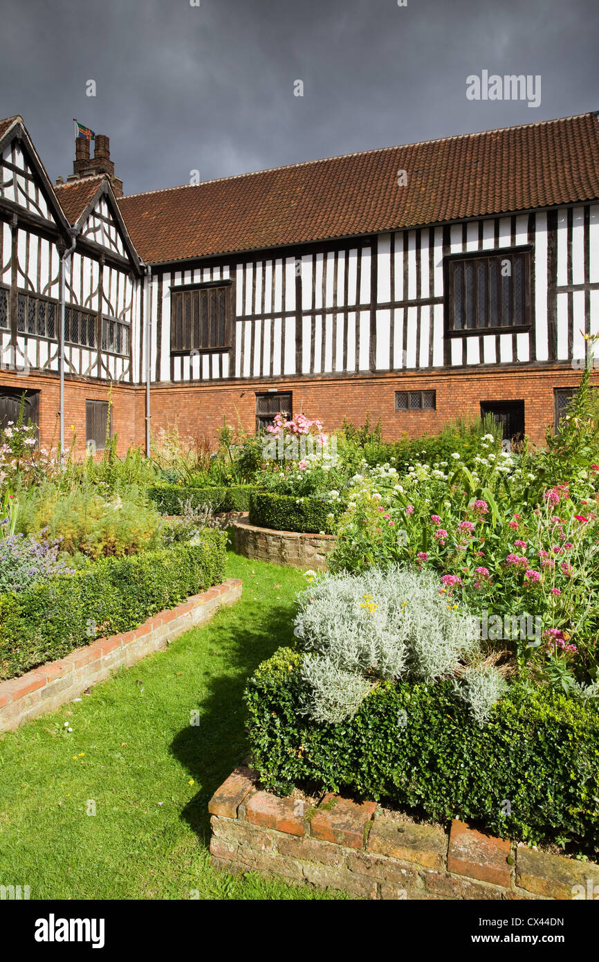 Gainsborough Old Hall mittelalterlichen Herrenhaus und Gärten in der Marktstadt von Gainsborough Lincolnshire Stockfoto