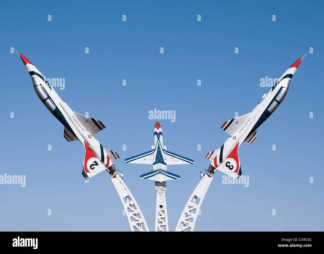 Drei T-38 Jets Statue in Owatonna, Minnesota Stockfoto