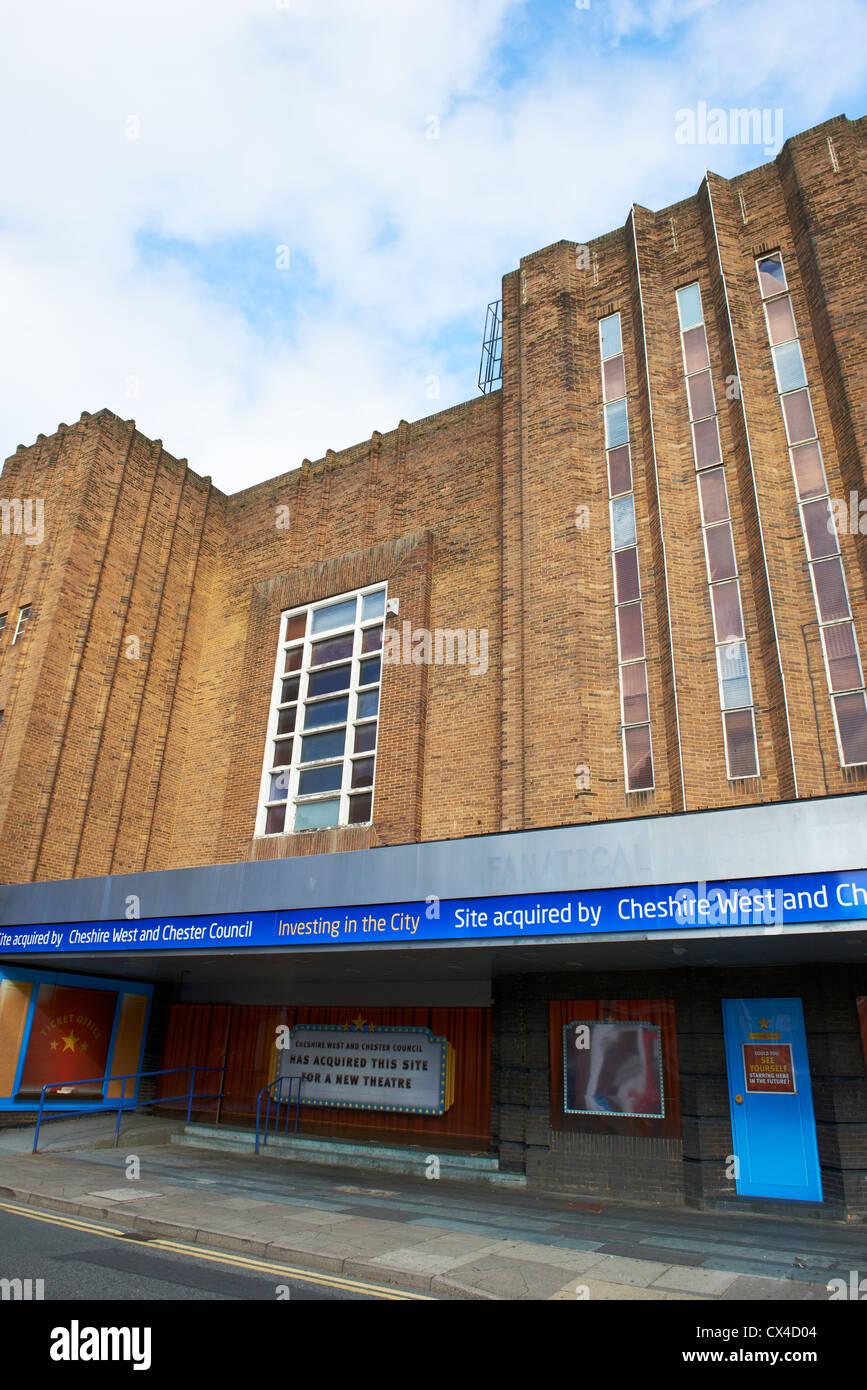 Ehemalige Odeon-Kino, die in das neue Theater Northgate Street Chester Cheshire UK entwickelt werden Stockfoto
