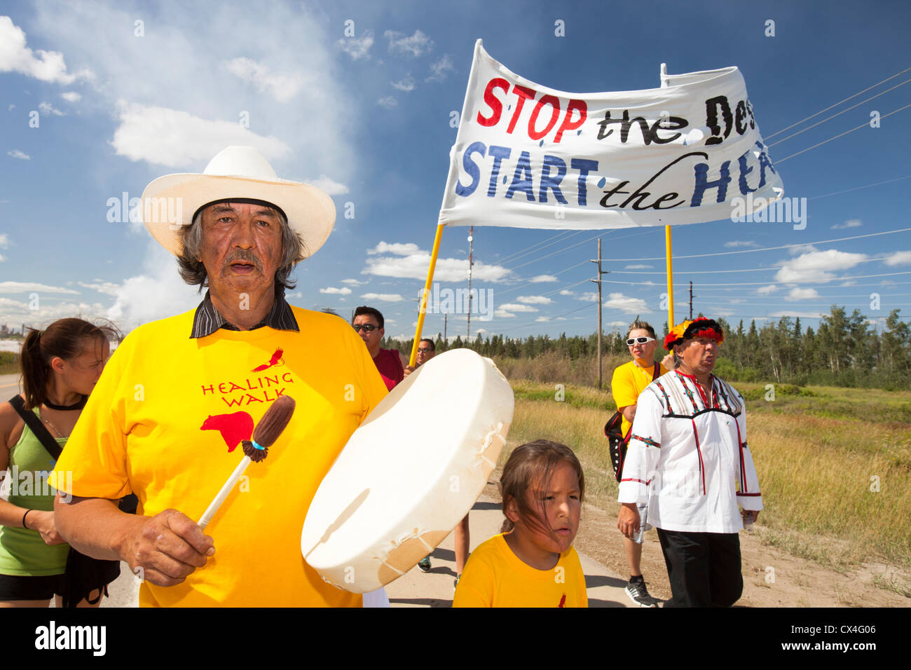 Erste Nation-Kanadier protestieren gegen die Zerstörung und Verschmutzung der Ölsand-Industrie am 4. jährlichen Heilung Walk Stockfoto