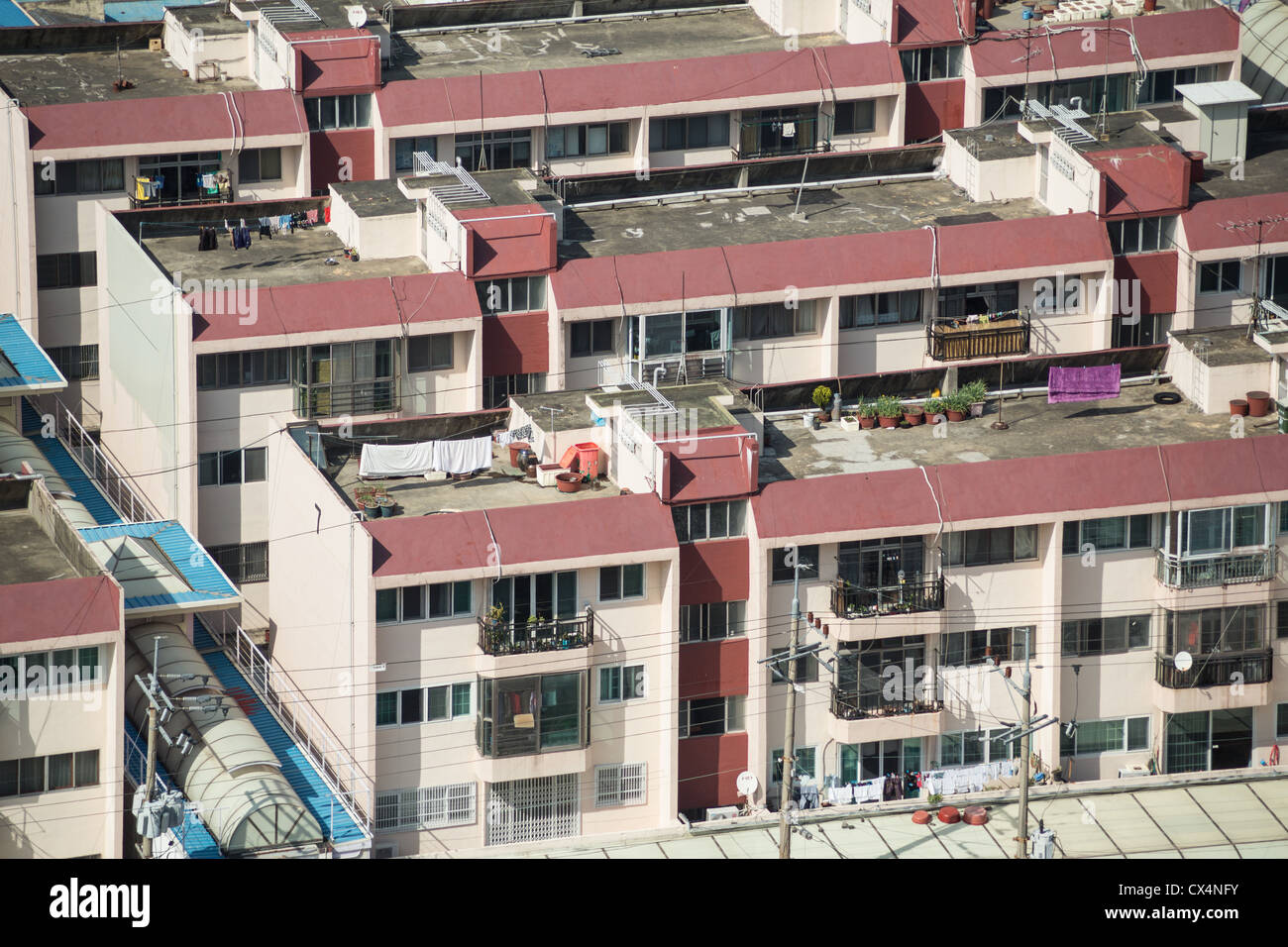 Typische koreanische Mehrfamilienhäuser von oben gesehen Stockfoto