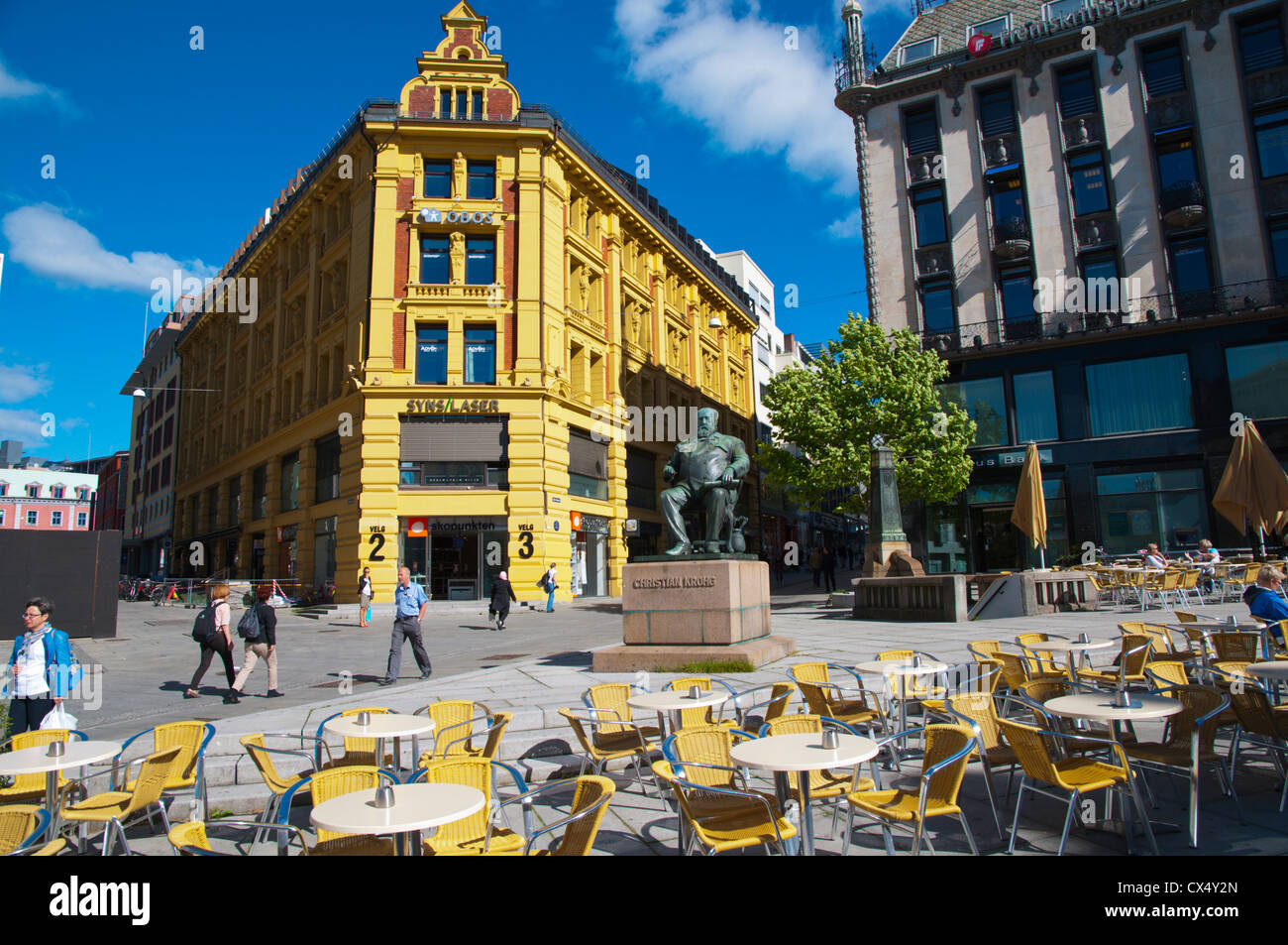 Karl Johans Gate Street Sentrum Oslo Norwegen Mitteleuropa Stockfoto