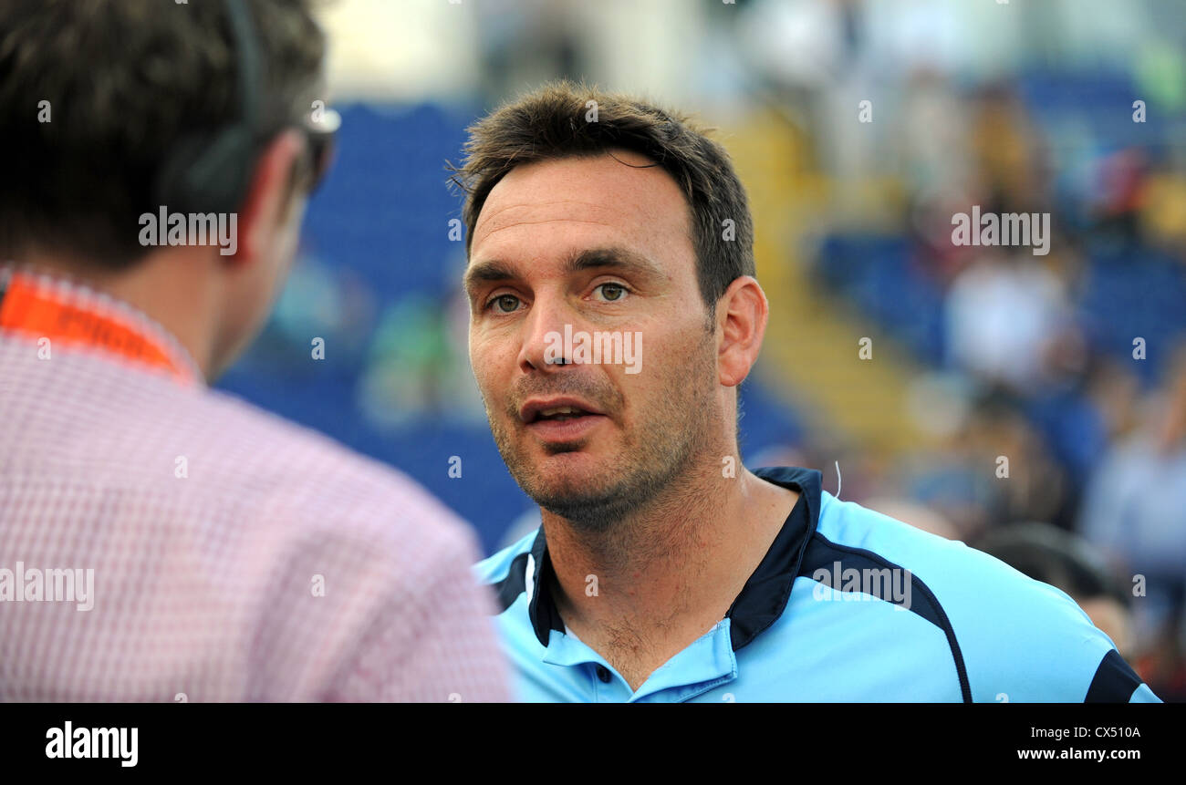 Sussex Cricketer Michael Yardy spricht vor der Presse nach dem 2012 Twenty20 Finaltag im Swalec Stadium in Cardiff Stockfoto