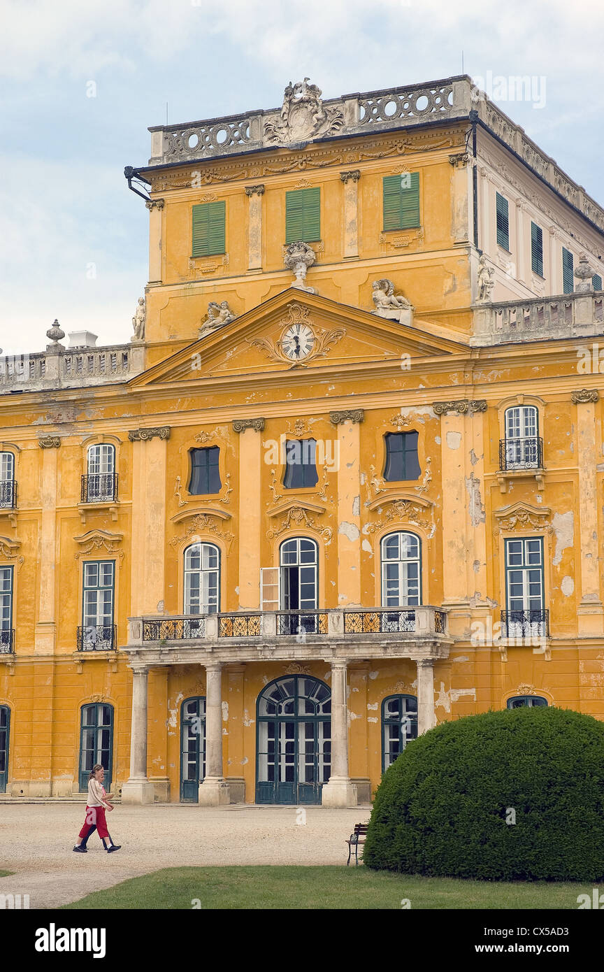 Elk190-2799v Ungarn, Fertod, Esterhazy Palace, 18. c mit Besuchern Stockfoto