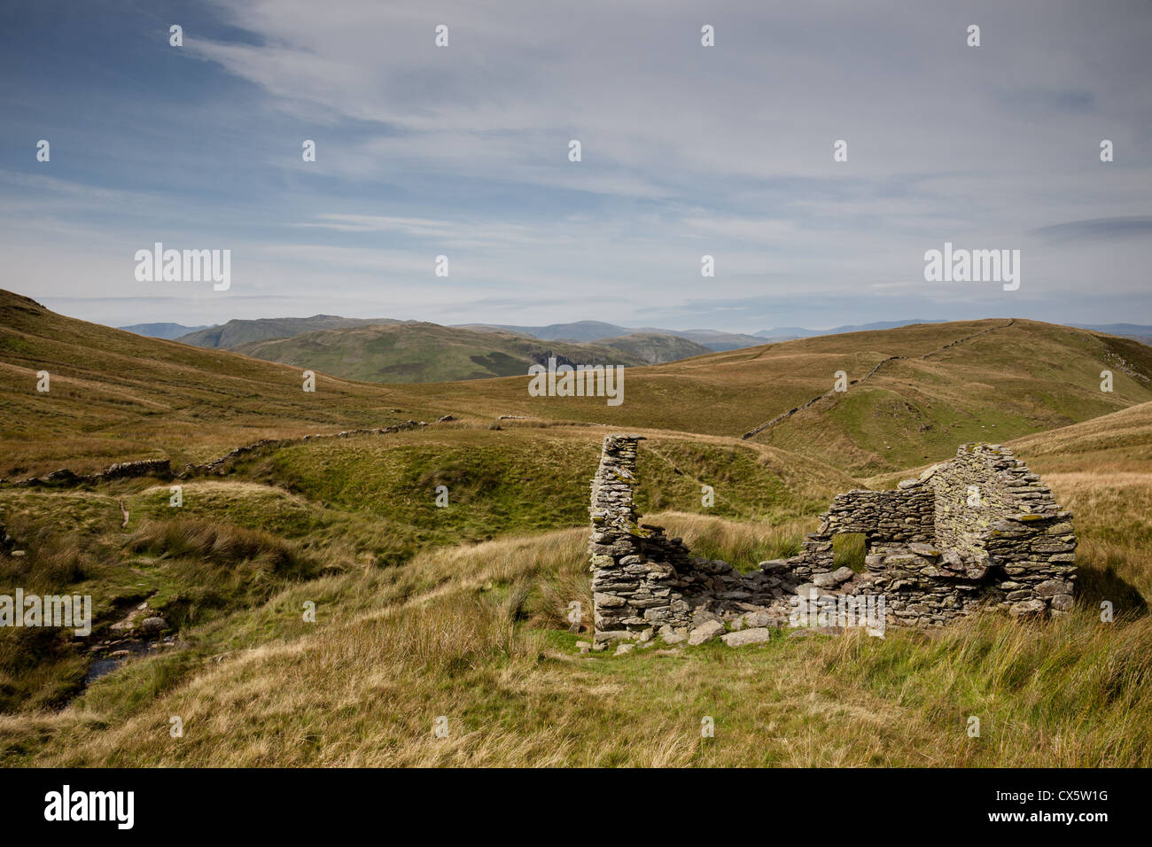 Zerstörten Steinhaus an der Spitze des Fusedale, in der Nähe von Howtown, Pooley Bridge Lake District National Park, Cumbria Stockfoto