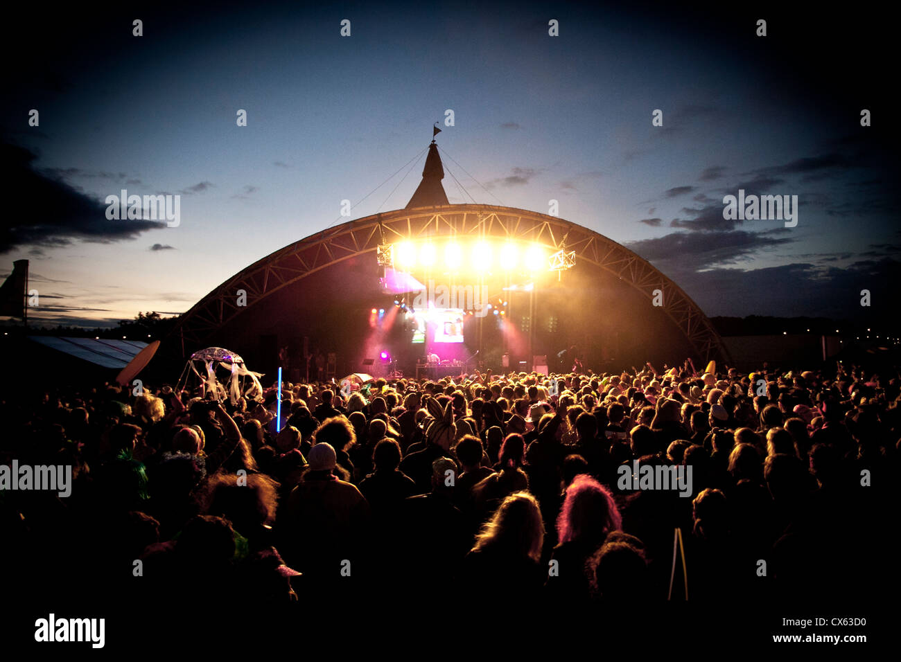 Bühne auf einem Sommer-Musikfestival Stockfoto