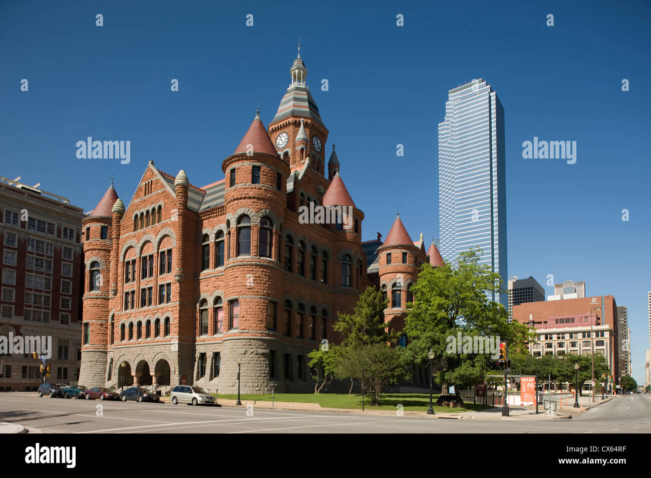 OLD RED COURTHOUSE MUSEUM DOWNTOWN DALLAS TEXAS USA Stockfoto