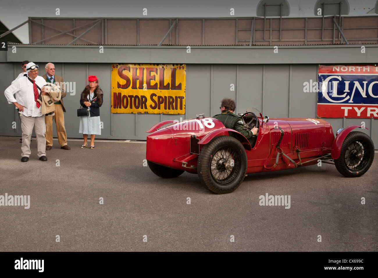 1930er Jahre Maserati im Fahrerlager von Goodwood Revival Race Meeting 2012 Stockfoto