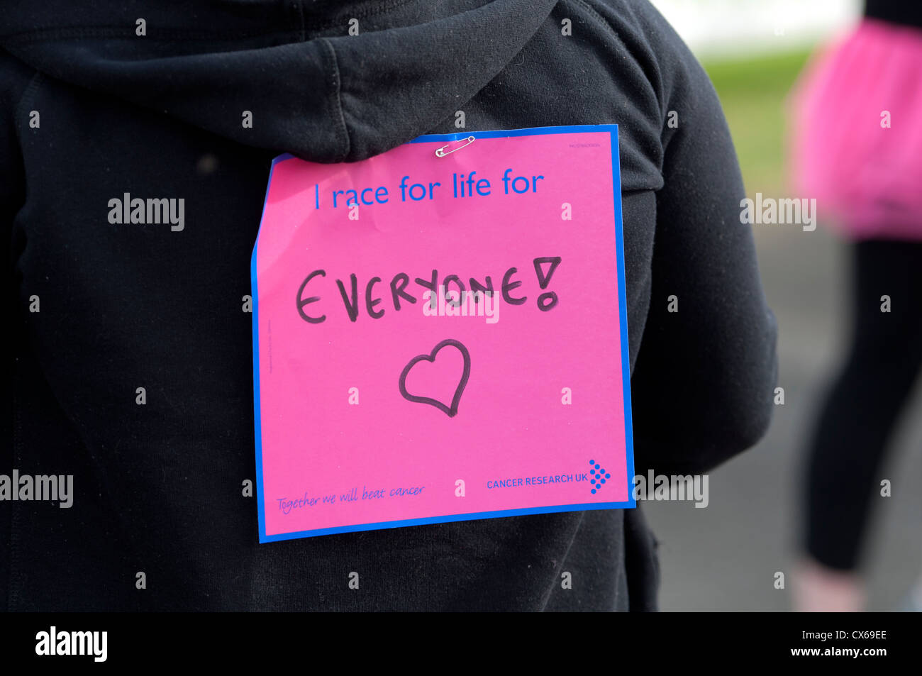 Engagement für jeden, der das Rennen für das Leben in Stratford Racecourse Krebs hatte. Stockfoto