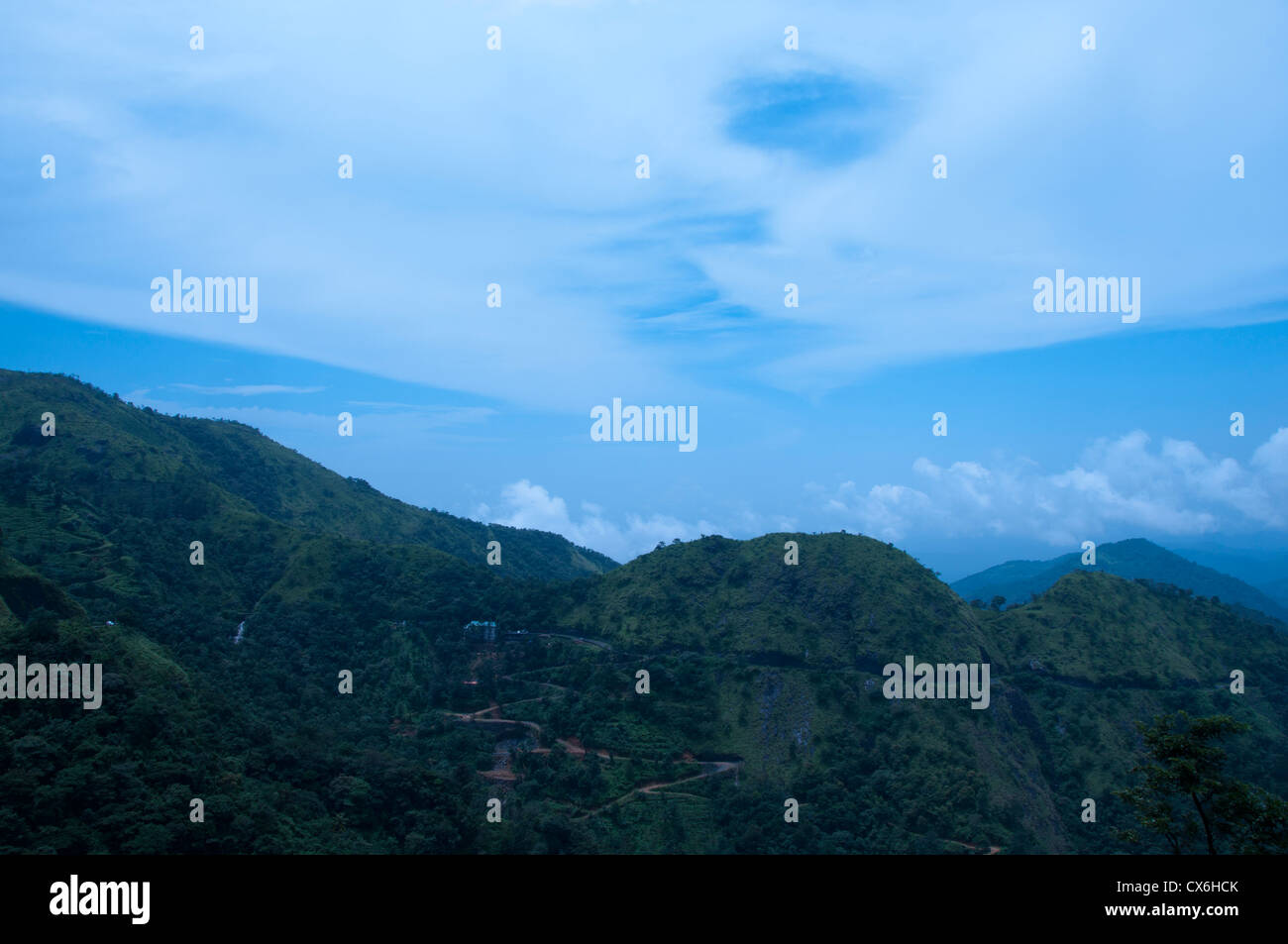 Hügel, umgeben von Wolken, Western Ghats Kerala Indien Stockfoto