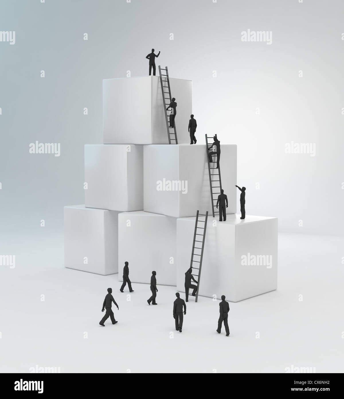 Kleine Menschen besteigen von Leitern, um an die Spitze. Teamarbeit-Konzept Stockfoto