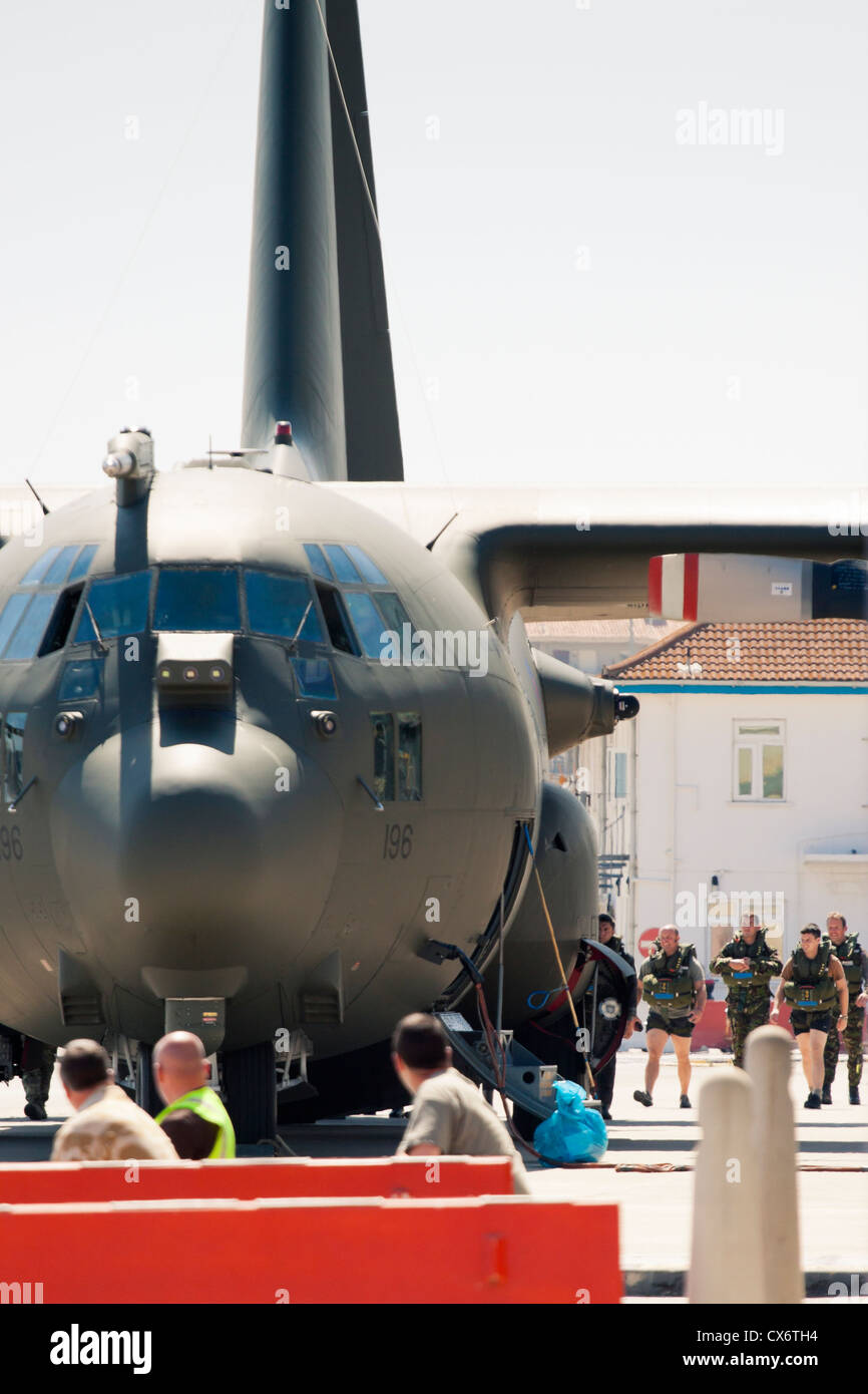 Detail der Lockheed C-130 Hercules Turboprop-Militärtransporter RAF Gibraltar Flughafen. 2. Juli 2012, Gibraltar, Großbritannien. Stockfoto