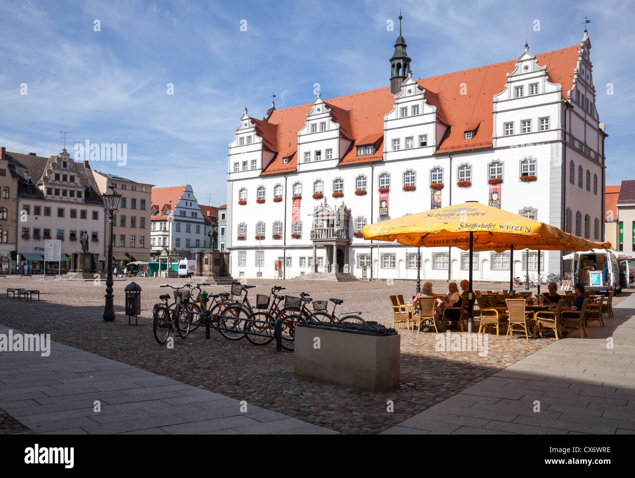 Rathaus und Marktplatz, Lutherstadt Wittenberg, Sachsen Anhalt, Deutschland Stockfoto