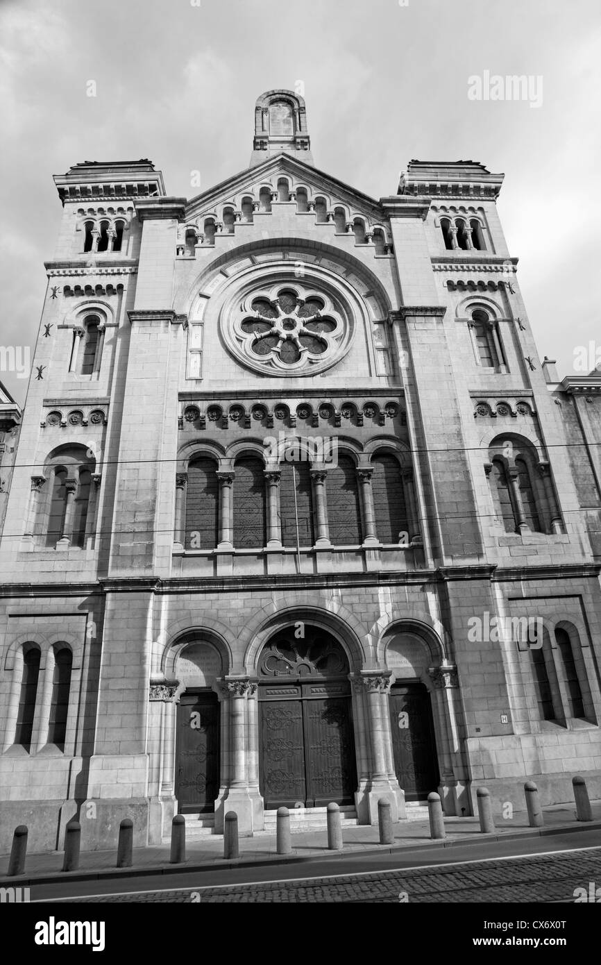 Brüssel - Westfassade der Synagoge Stockfoto