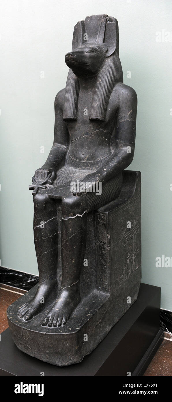 Unter der Leitung von Schakal Gott Anubis-Statue. Bronze. Wahrscheinlich 26. Dynastie. Alten Reiches. 664-525 V. CHR.. Stockfoto