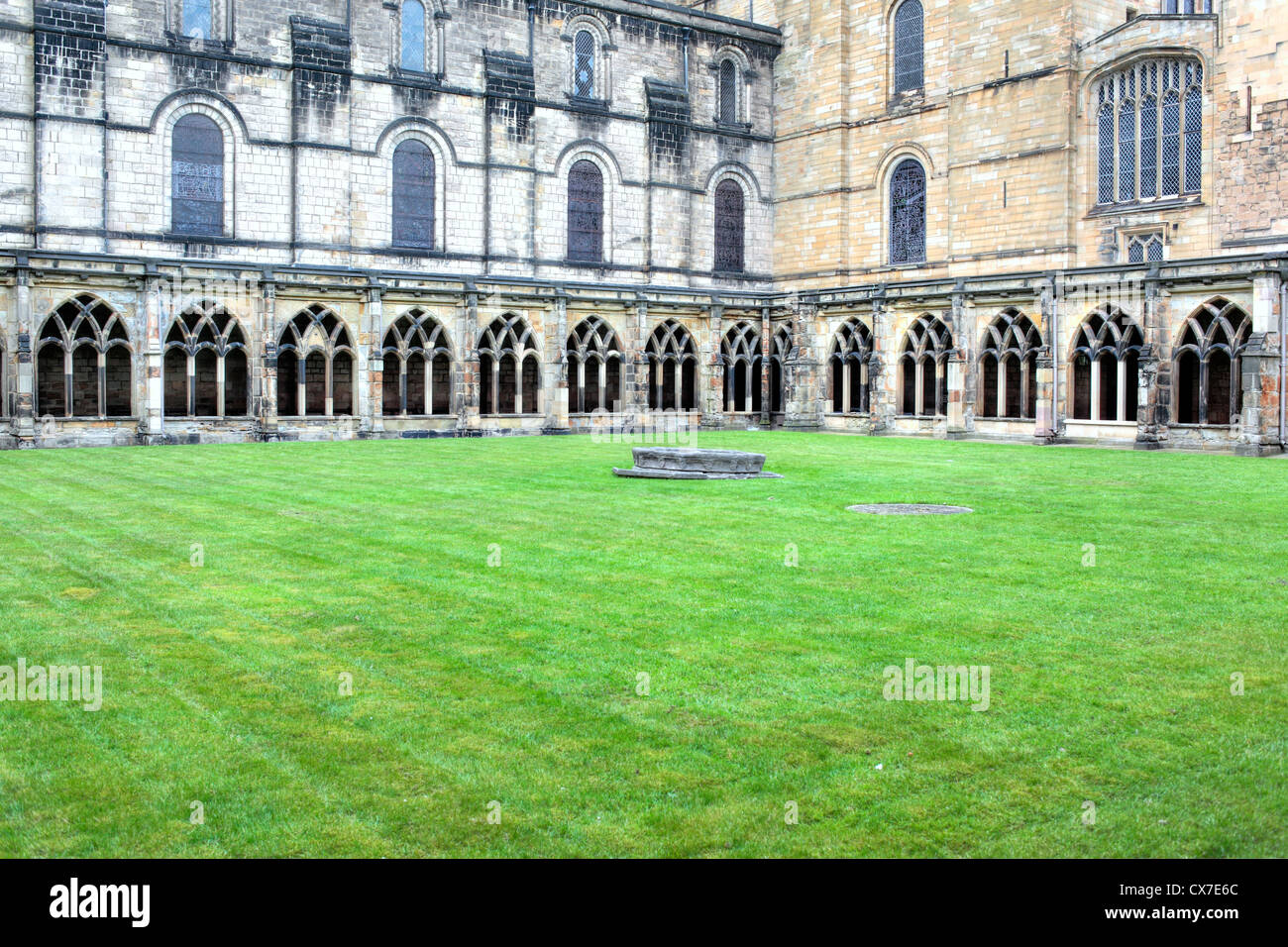 Kreuzgang der Kathedrale von Durham, Durham, Nord-Ost-England, UK Stockfoto