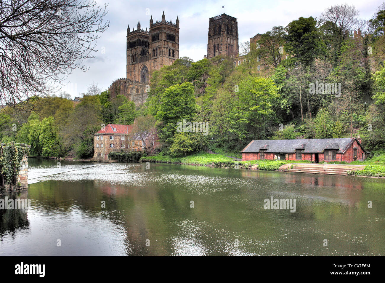 Kathedrale von Durham am Fluss Wear, Durham, Nord-Ost-England, UK Stockfoto