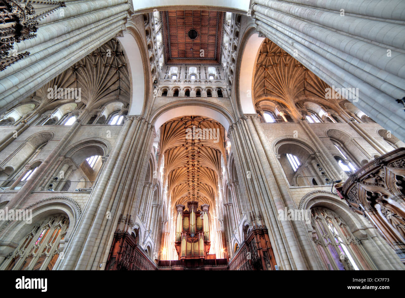 Kathedrale der Heiligen und ungeteilten Dreifaltigkeit, Norwich, Norfolk, Ostengland, UK Stockfoto