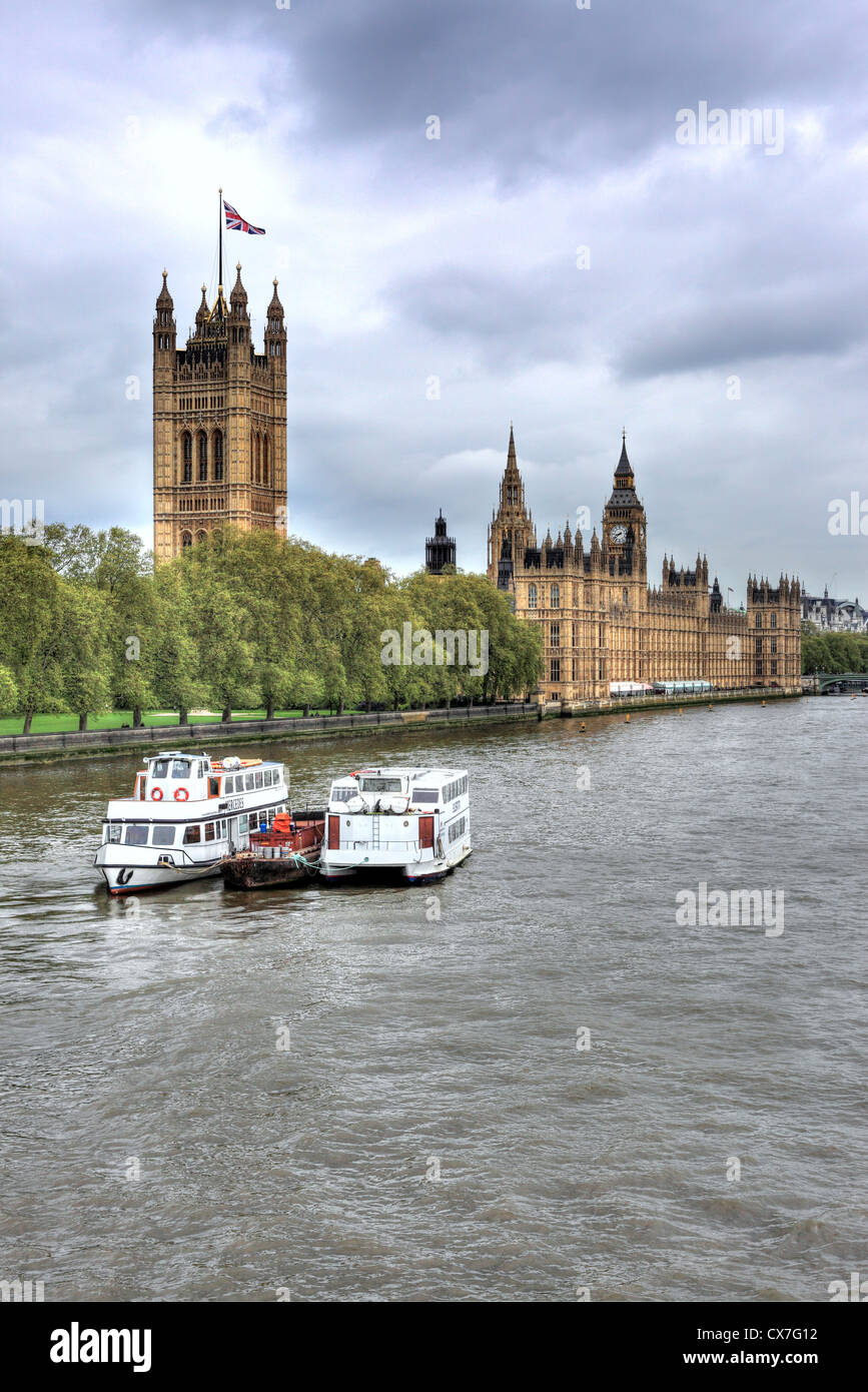 Der Palace of Westminster und Victoria Tower (Houses of Parliament), London, Großbritannien Stockfoto