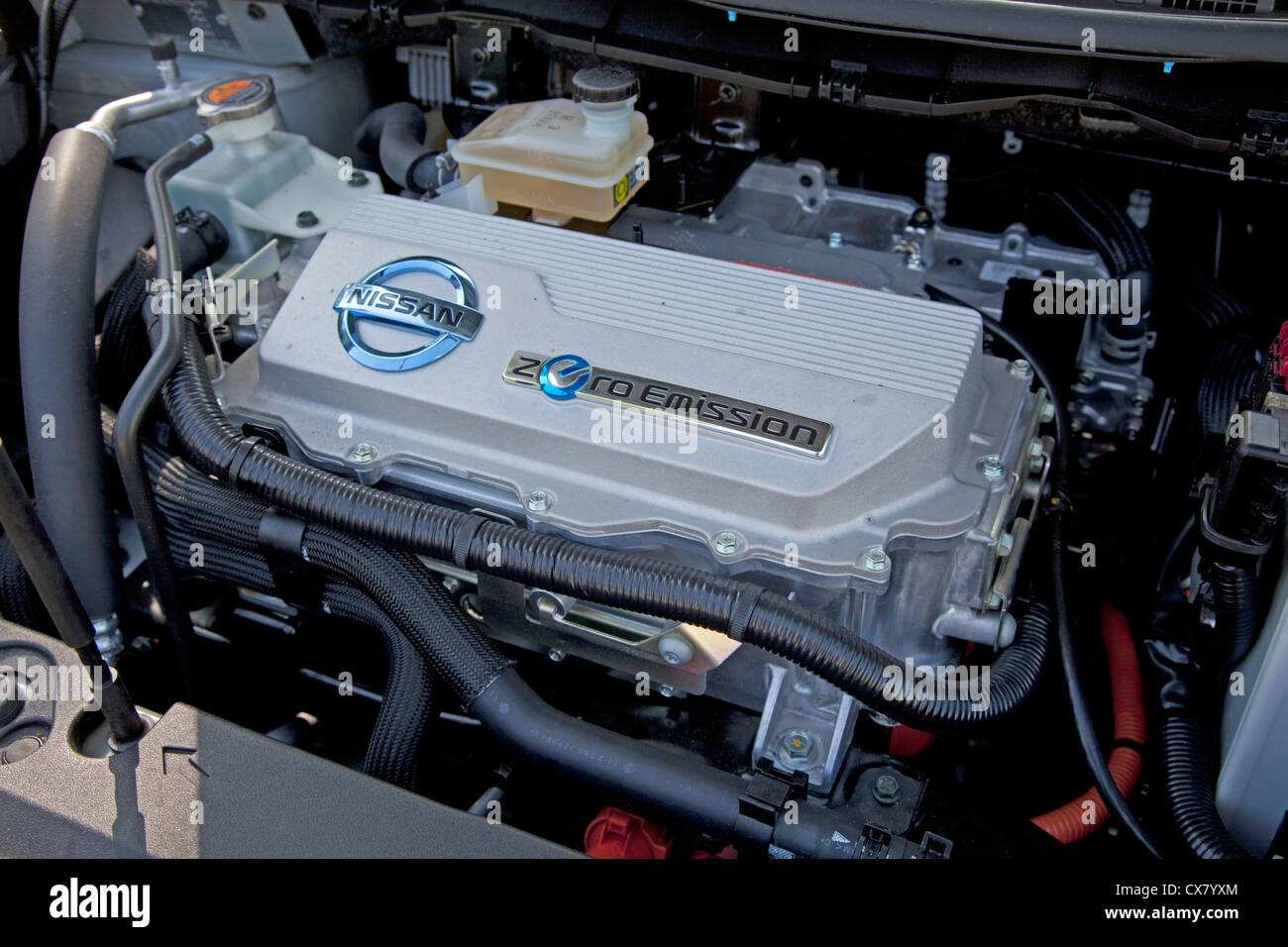 Nissan Leaf Null Emissionen Elektroauto Motor UK Stockfoto