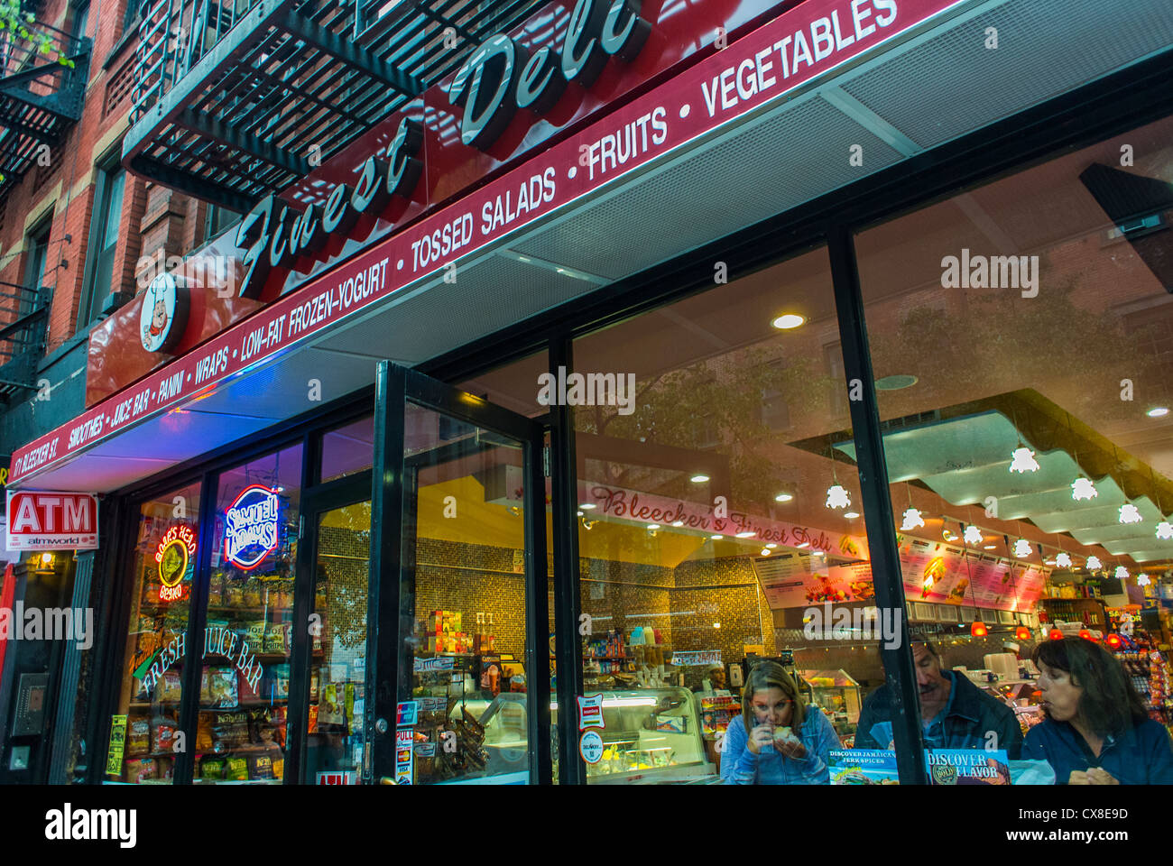 New York, NY, USA, West Village, Shopping, Essen Feinkosthändler auf MacDougal St., Manhattan, Schaufenster front "Finest Deli" Stockfoto