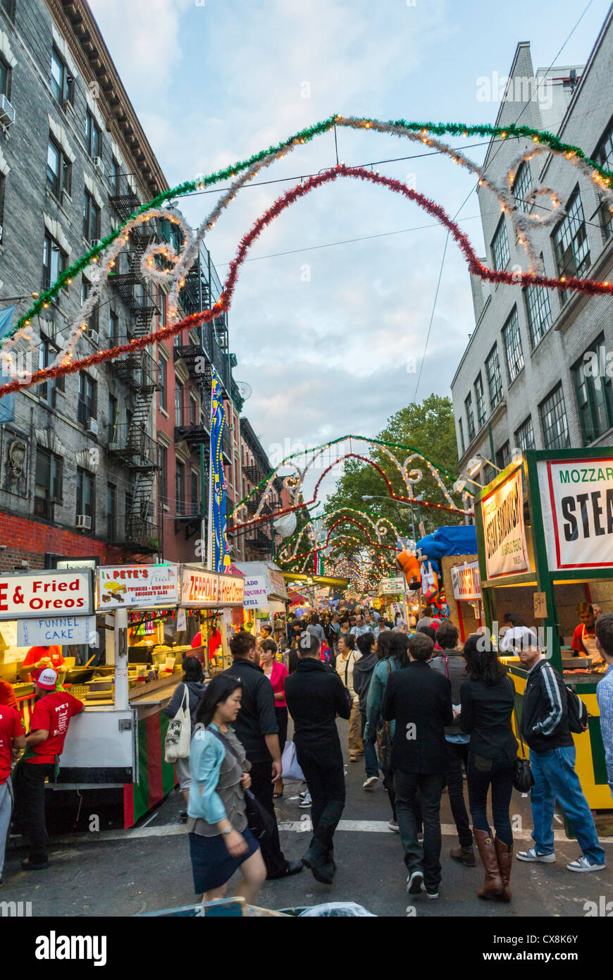 New York, NY, USA, Little Italy Area, San Genarro Italian Food Street Festival, Stände in der Mulberry Street. Stadtspaziergang, Blockpartys New york Stockfoto