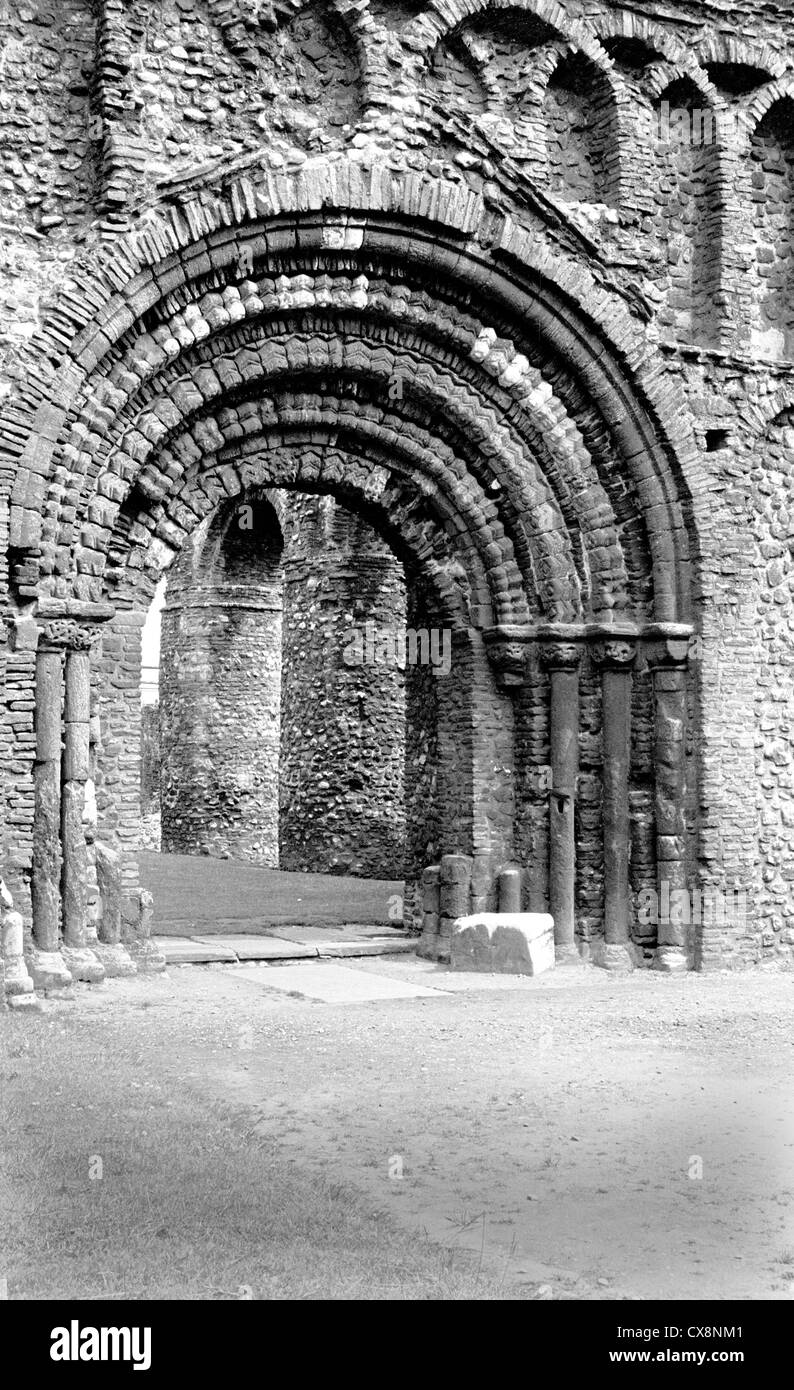 Tor des St Botolph Priory, Colchester, Essex, England Stockfoto