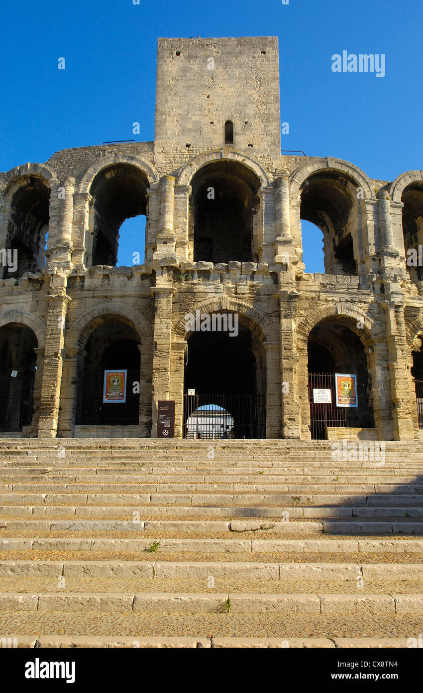 Römische Amphitheater (Les Arènes). Arles. Bouches-du-Rhône. Der Provence. Frankreich Stockfoto