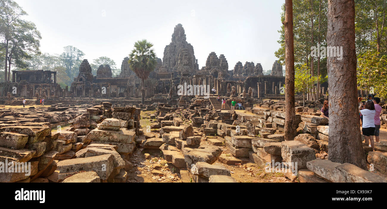 Angkor Tempel Details, Sandsteinblöcke verteilt. Stockfoto