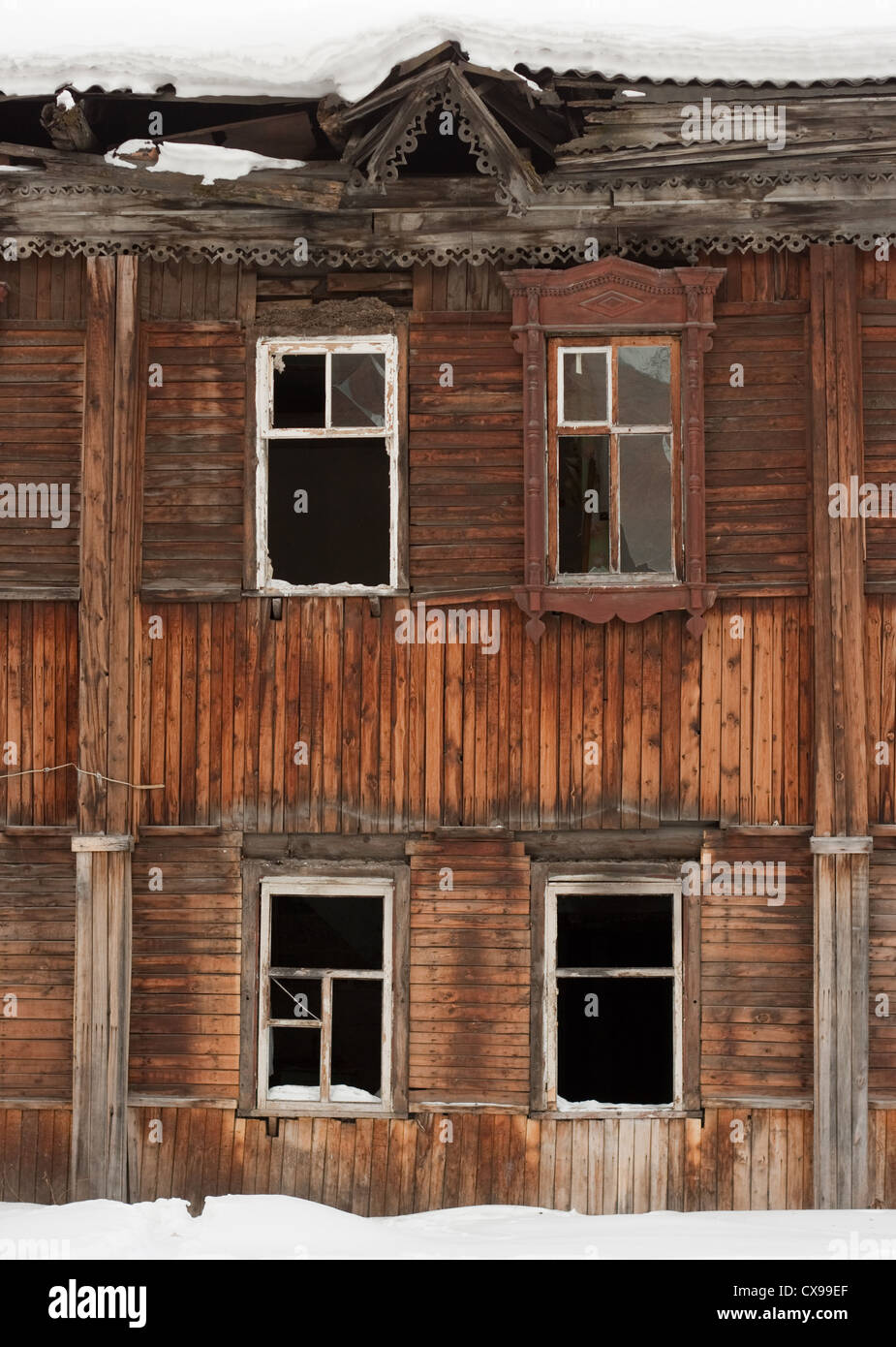 Alte verlassene Gebäude-Fassade Stockfoto