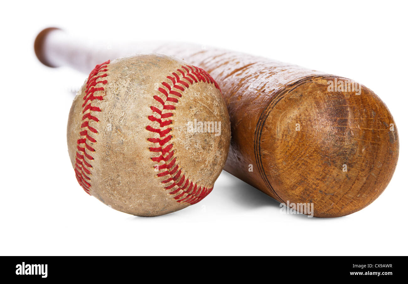 Hölzerne Baseball-Schläger und Ball isoliert auf weißem Hintergrund Stockfoto