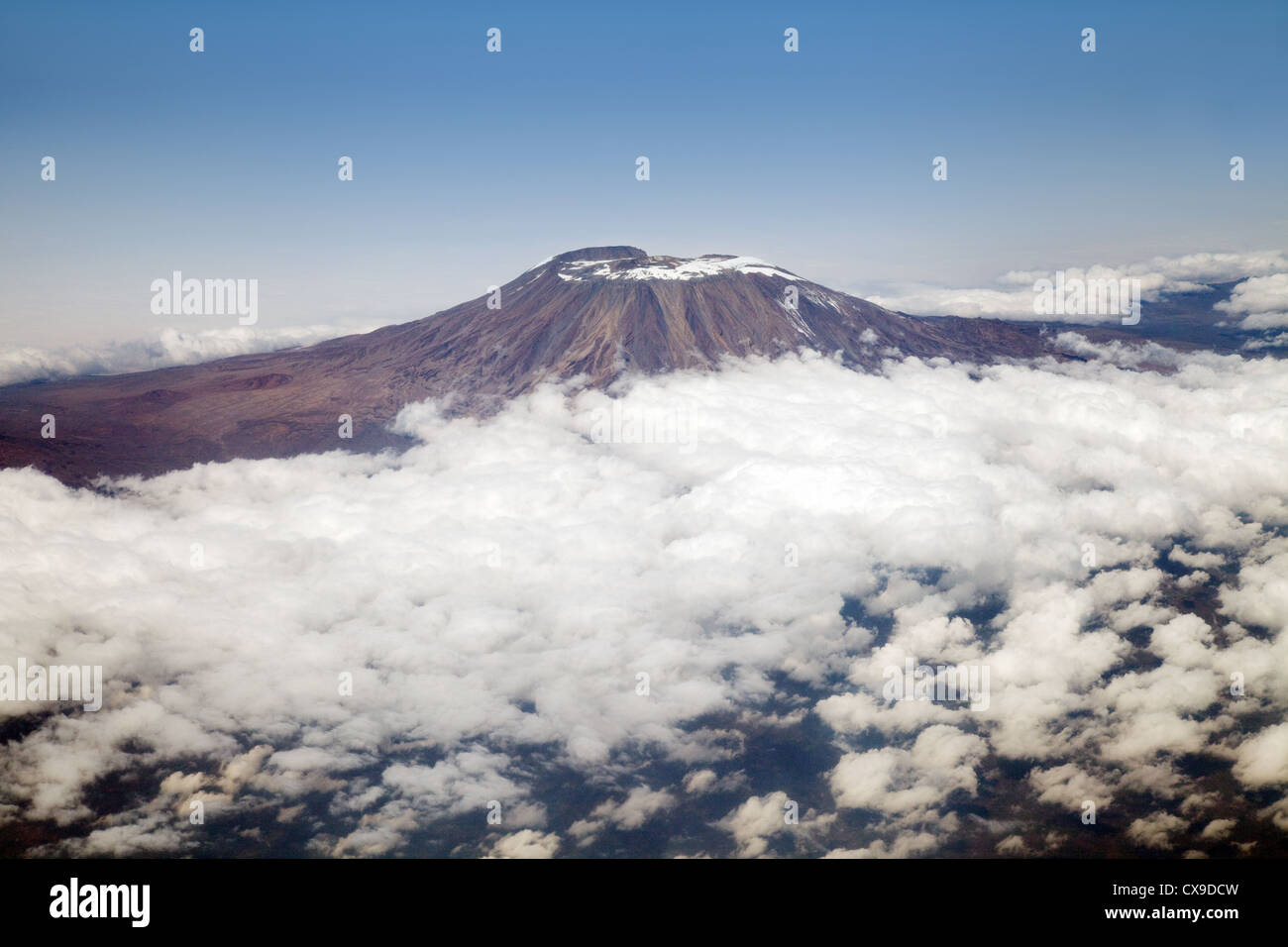 Aerial Mount Kilimanjaro Fotos Und Bildmaterial In Hoher Aufl sung 