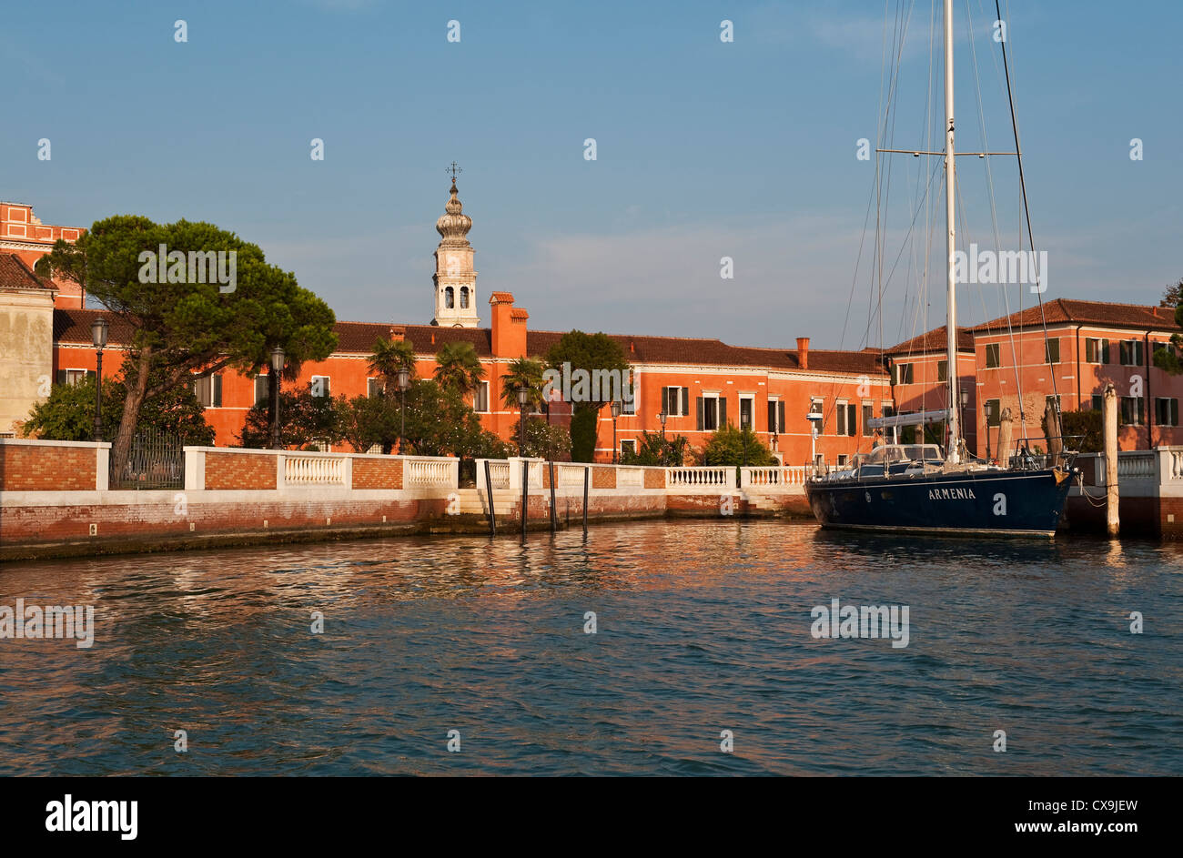 Die armenische Klosterinsel San Lazzaro degli Armeni, Venedig, Italien Stockfoto