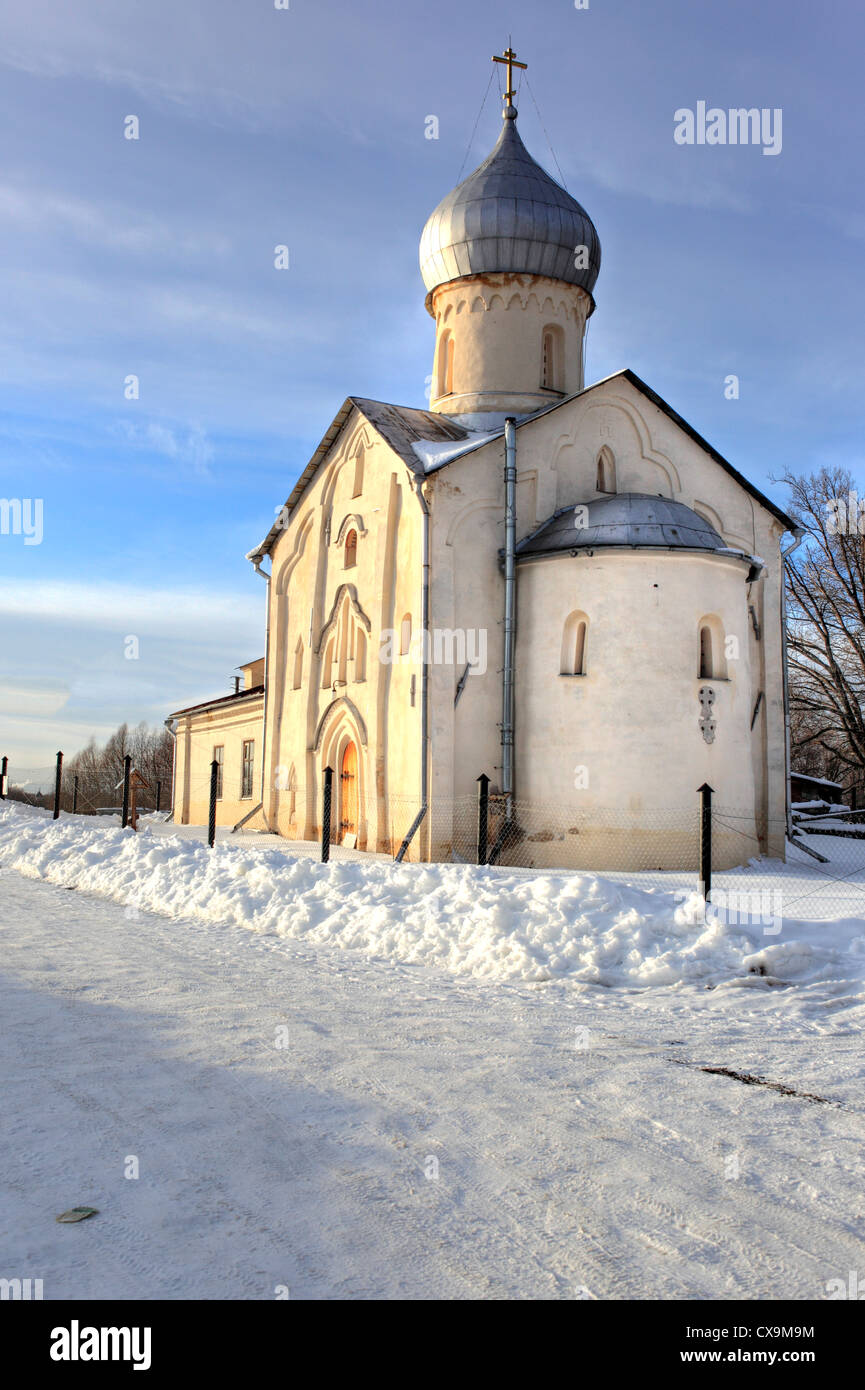 Kirche des Hl. Johannes der Theologe am Vitka Fluss (1536), Weliki Nowgorod, Nowgorod, Russland Stockfoto