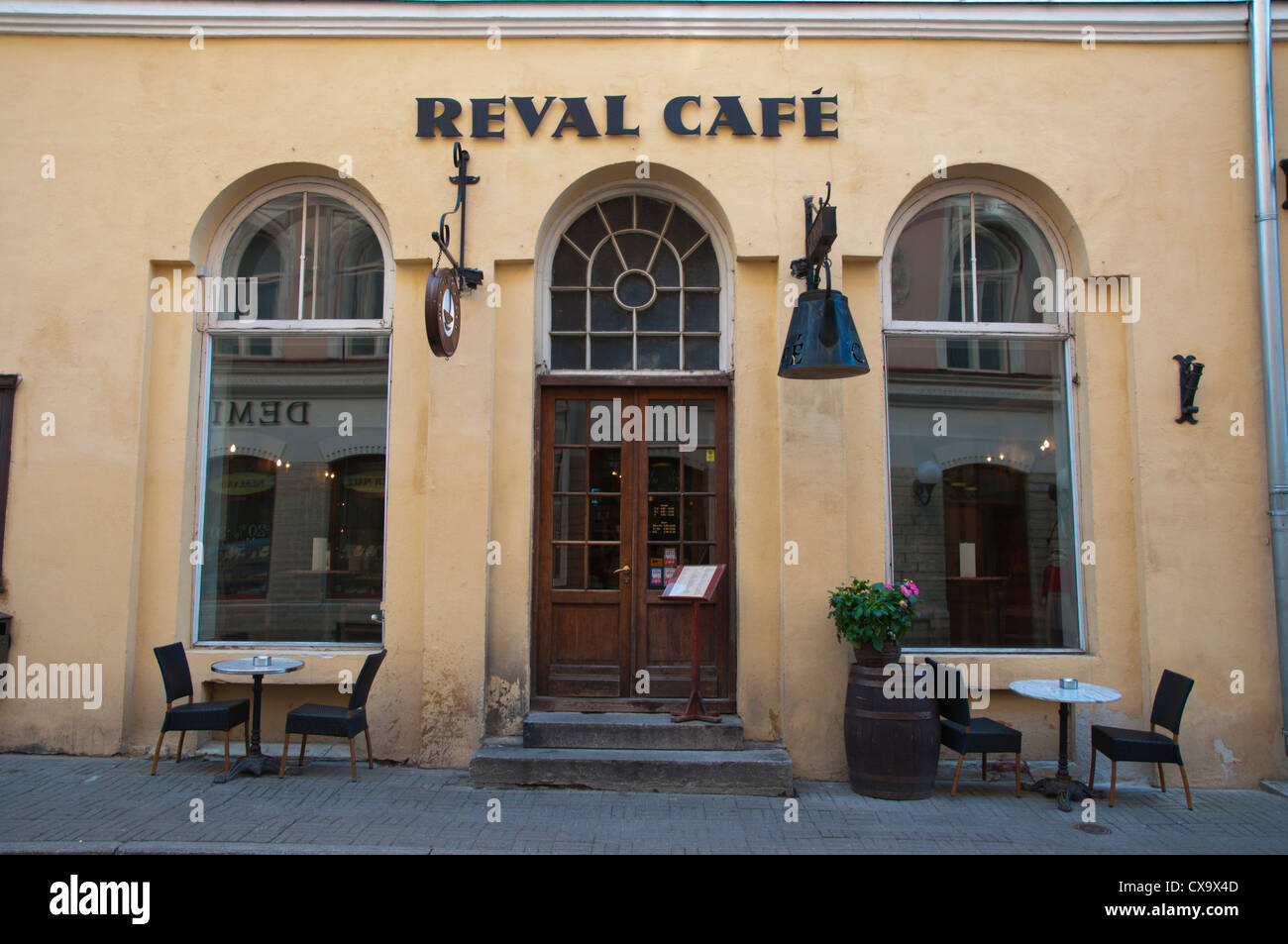 Reval Cafe entlang Müürivahe Straße Vanalinn Altstadt Tallinn Estland Europa Stockfoto