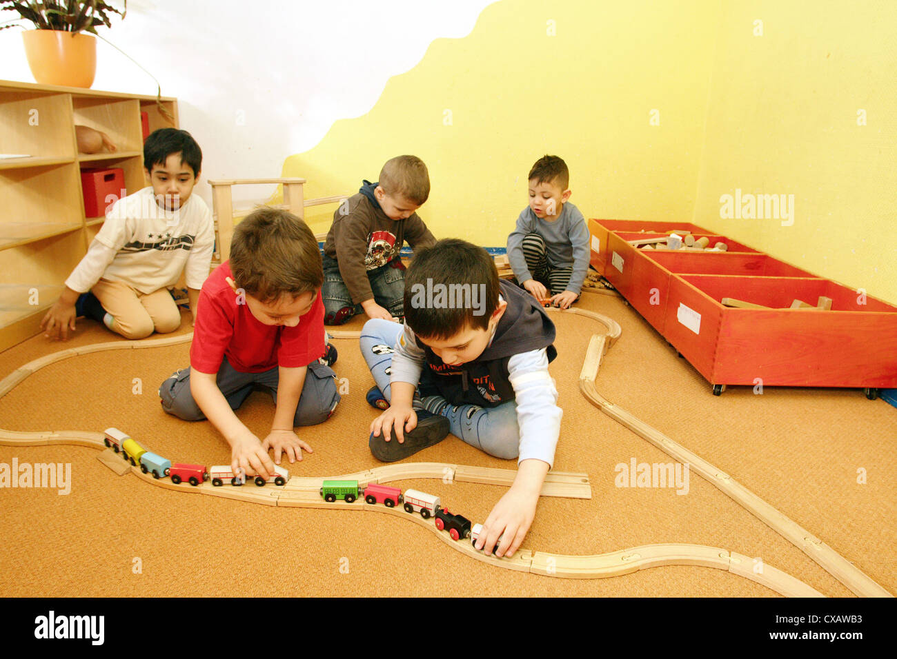 Alltag in einer Kindertagesstaette Stockfoto