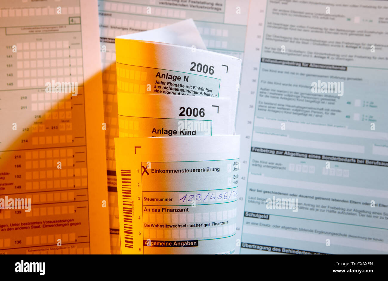 Steuerformulare für die Steuererklärung 2006 Stockfoto