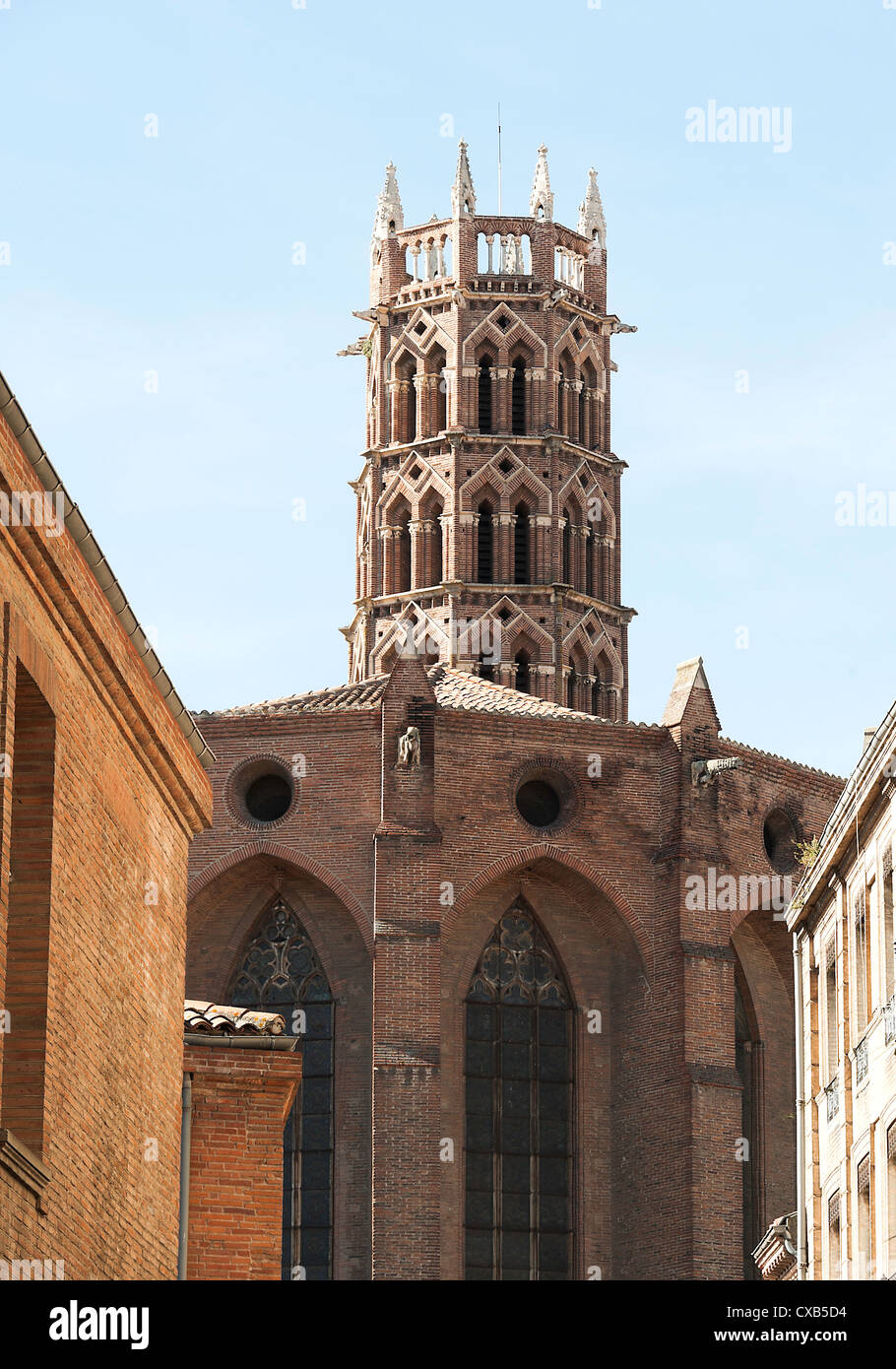 Die Jakobiner Kirche [Couvent des Jacobins] und das Kloster mit Glockenturm in Toulouse Haute-Garonne Midi-Pyrenäen-Frankreich Stockfoto