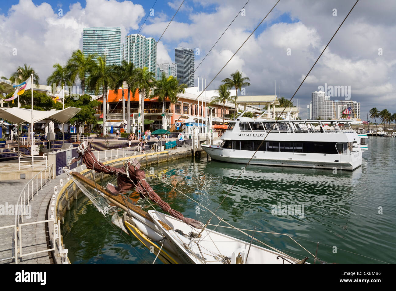 Bayside Marketplace und Marina, Miami, Florida, Vereinigte Staaten von Amerika, Nordamerika Stockfoto