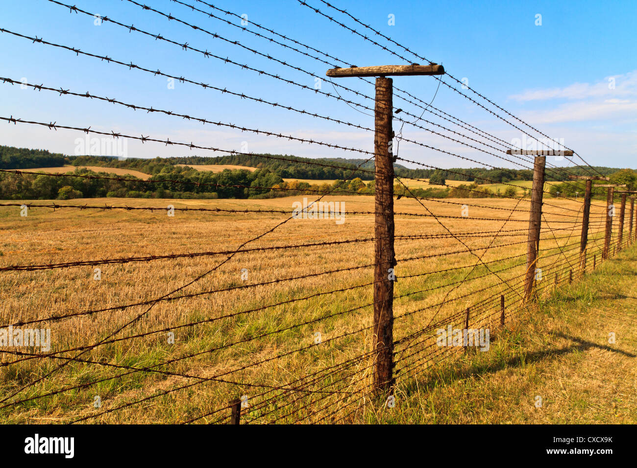 Reste des Eisernen Vorhangs in der Nähe der Grenze zu Tschechien und Österreich. Eiserne Vorhang Europa in den Jahren 1948-1989 geteilt. Stockfoto