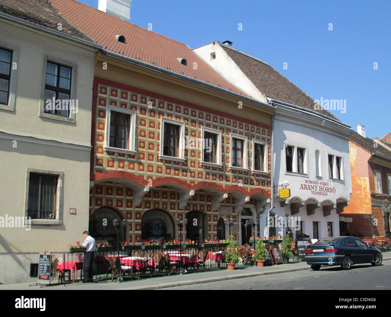 Ungarn - Budapest. 15. Jahrhundert Inn auf dem Burgberg. Foto: Tony Gale Stockfoto