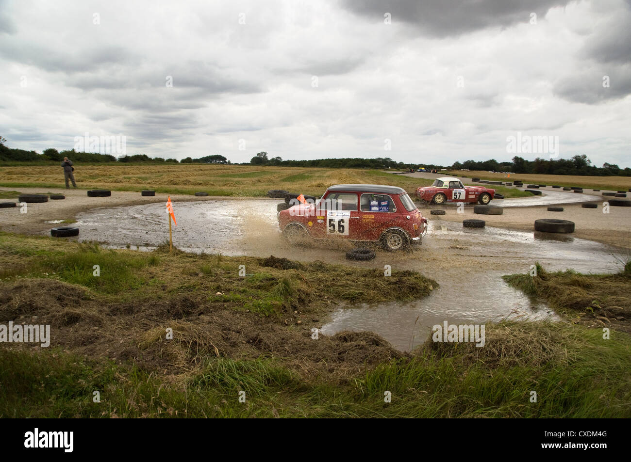 Mini Rally Pit Classic Mini Rally Car Stockfotos und -bilder Kaufen - Alamy