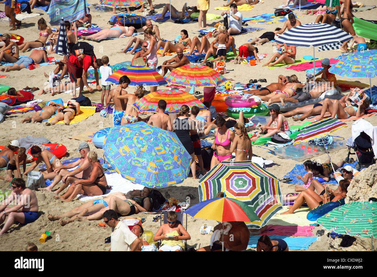 Cala D'Or, Menschen am Strand Stockfoto