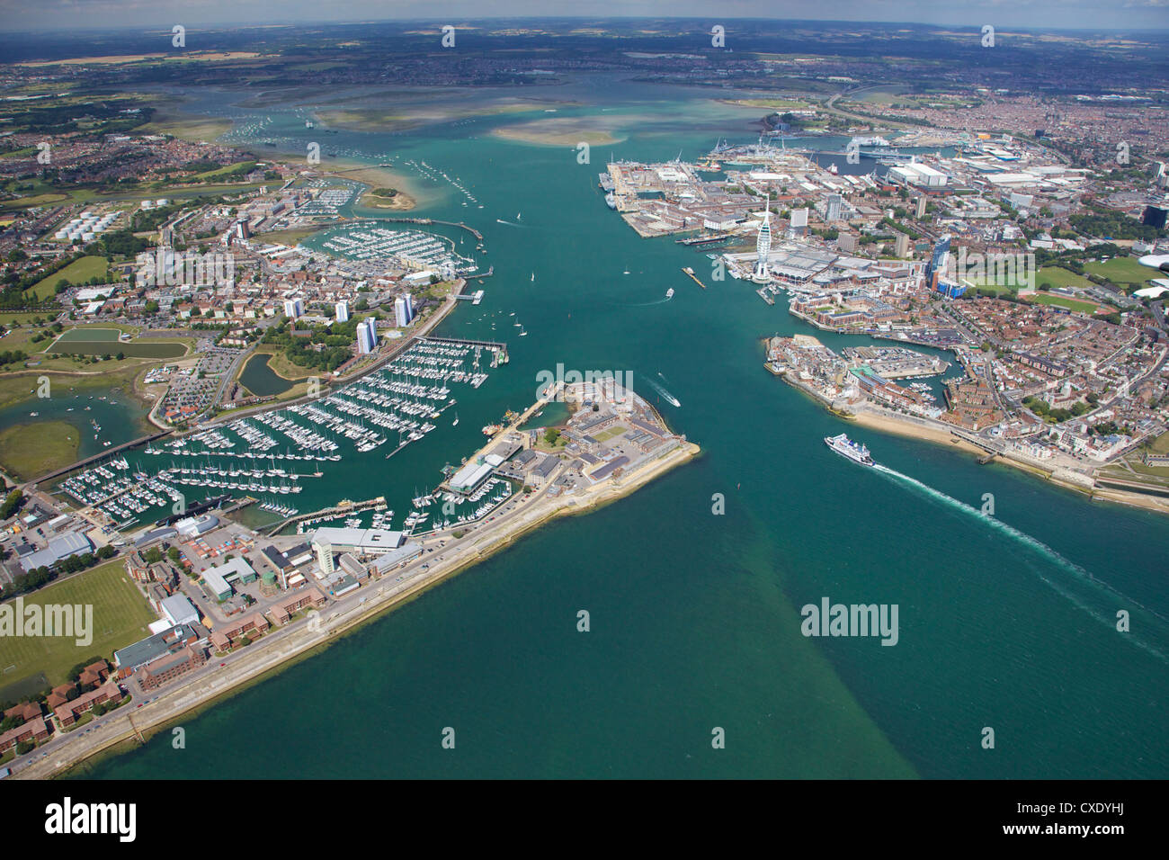 Luftbild von Portsmouth Harbour und dem Solent, Hampshire, England, Vereinigtes Königreich, Europa Stockfoto