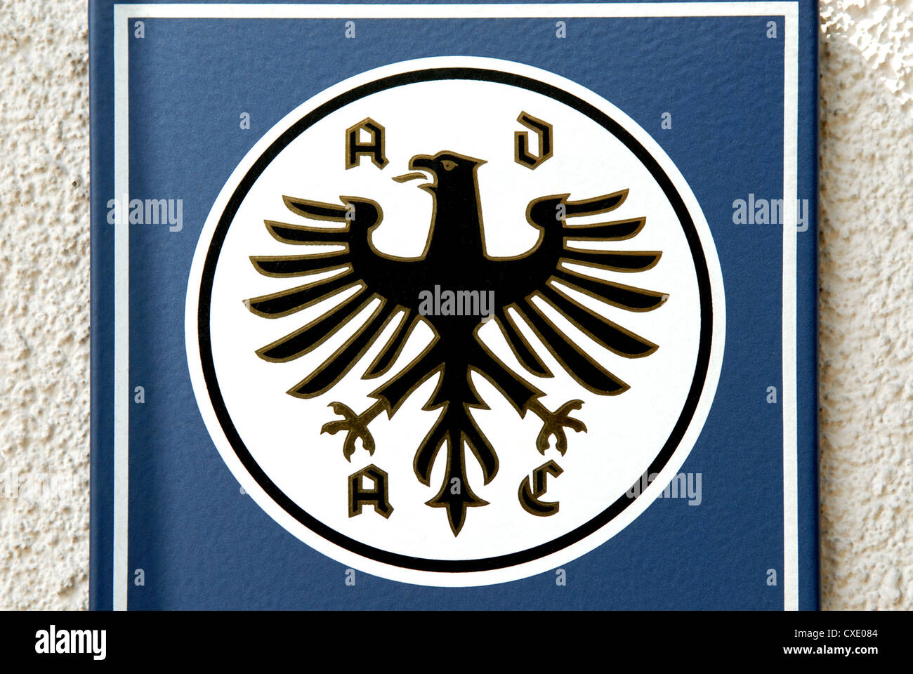 Braunschweig, das ADAC-Logo mit Adler Stockfoto