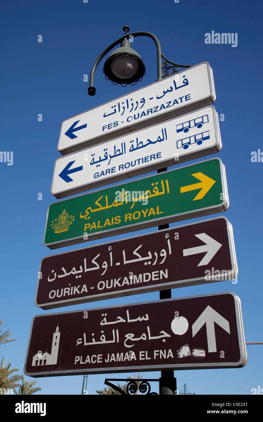 Wegweiser, Marrakesch, Marokko, Nordafrika, Afrika Stockfoto